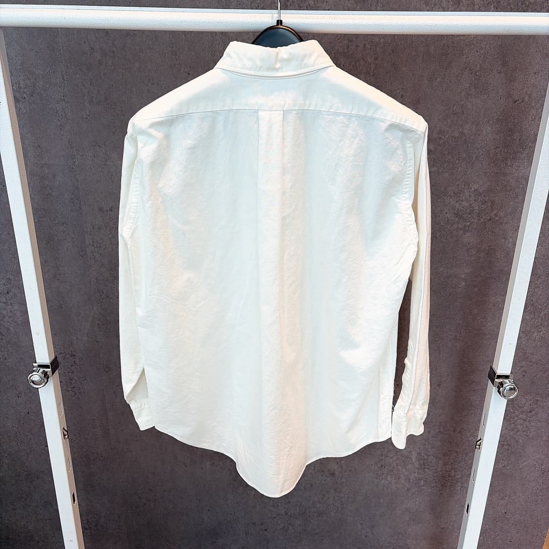 (정품/새상품) CIOTA 시오타 남성 오프화이트 옥스포드 B.D 셔츠 상품이미지4