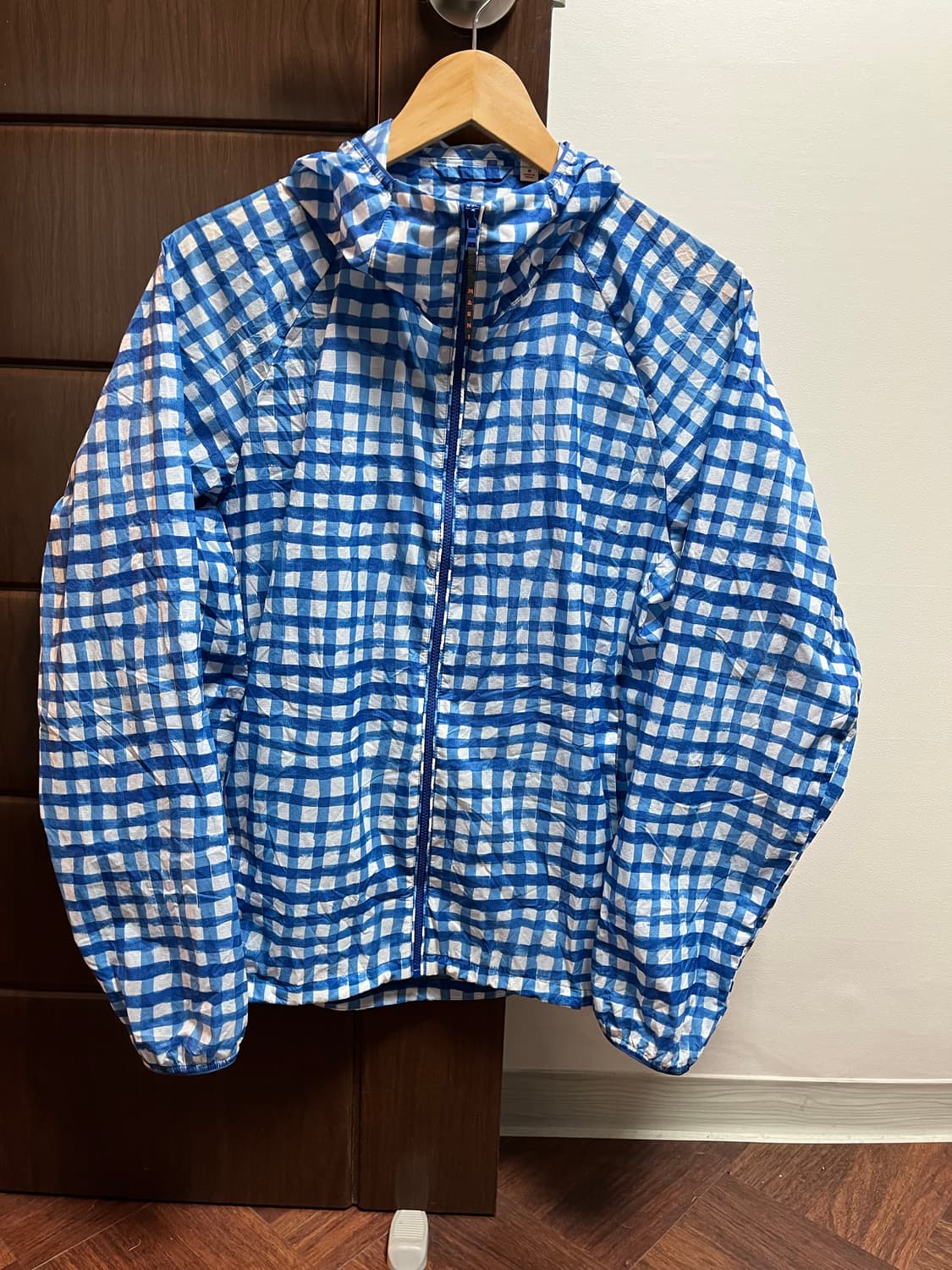 유니클로 마르니 바람막이 자켓 상품이미지1