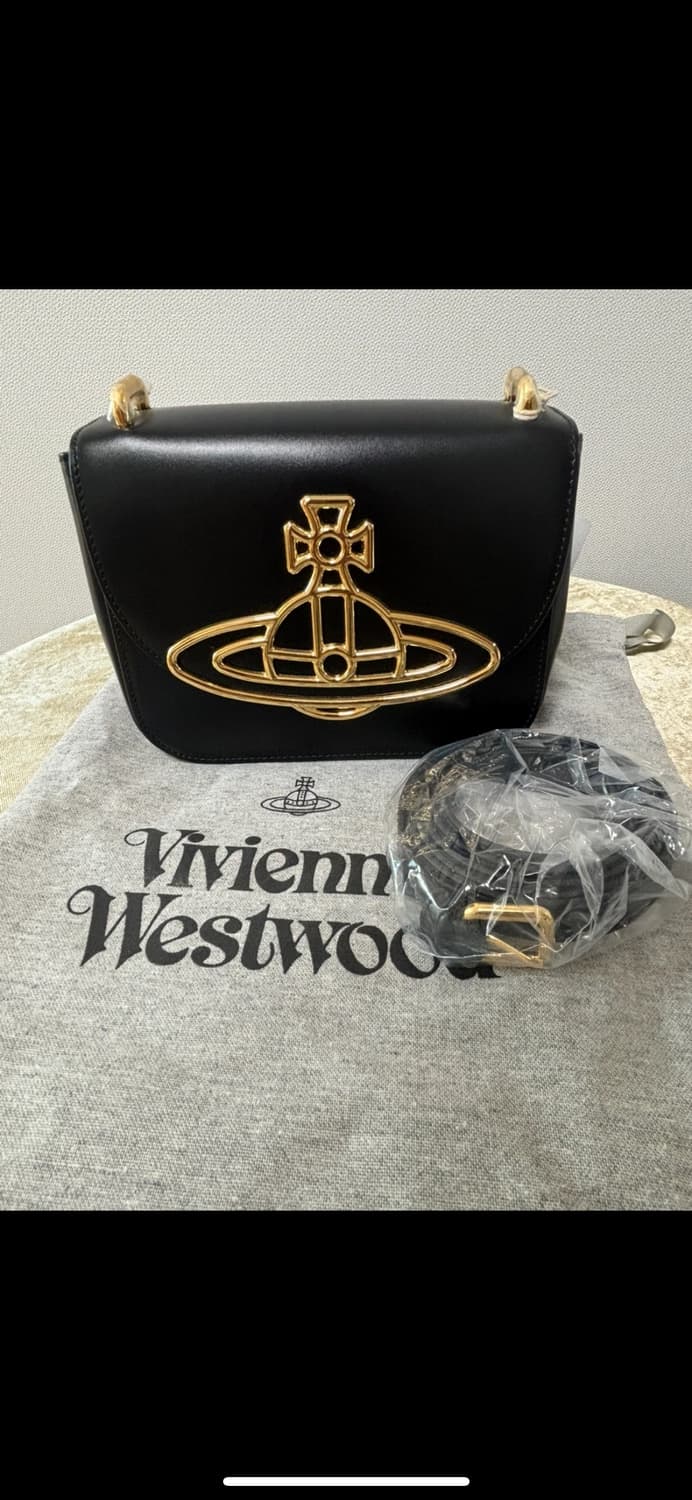 (새상품)비비안웨스트우드 린다 크로스백 블랙 금장 상품이미지1