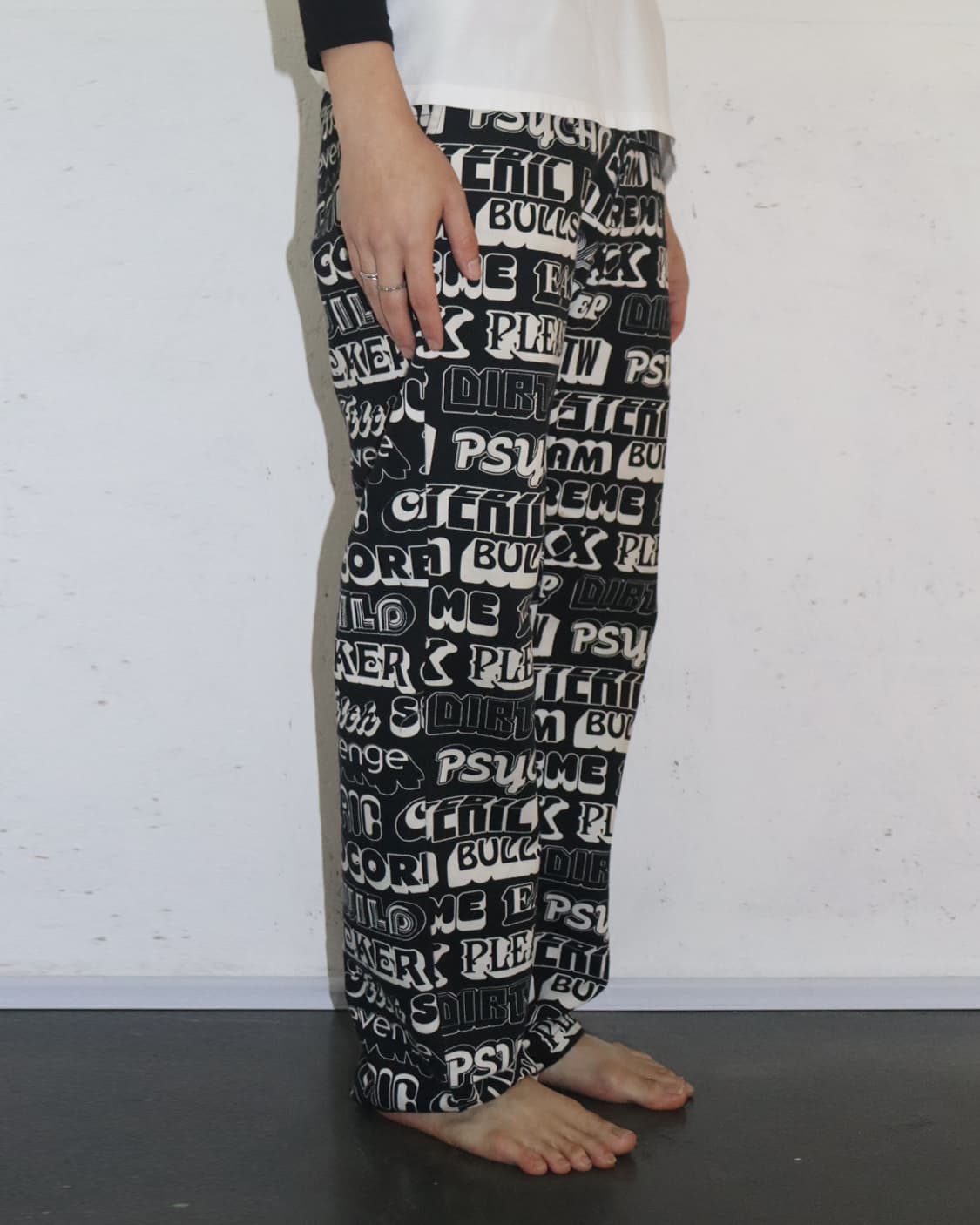 히스테릭 글래머 x 슈프림 싸이코 레터링 팬츠 상품이미지3