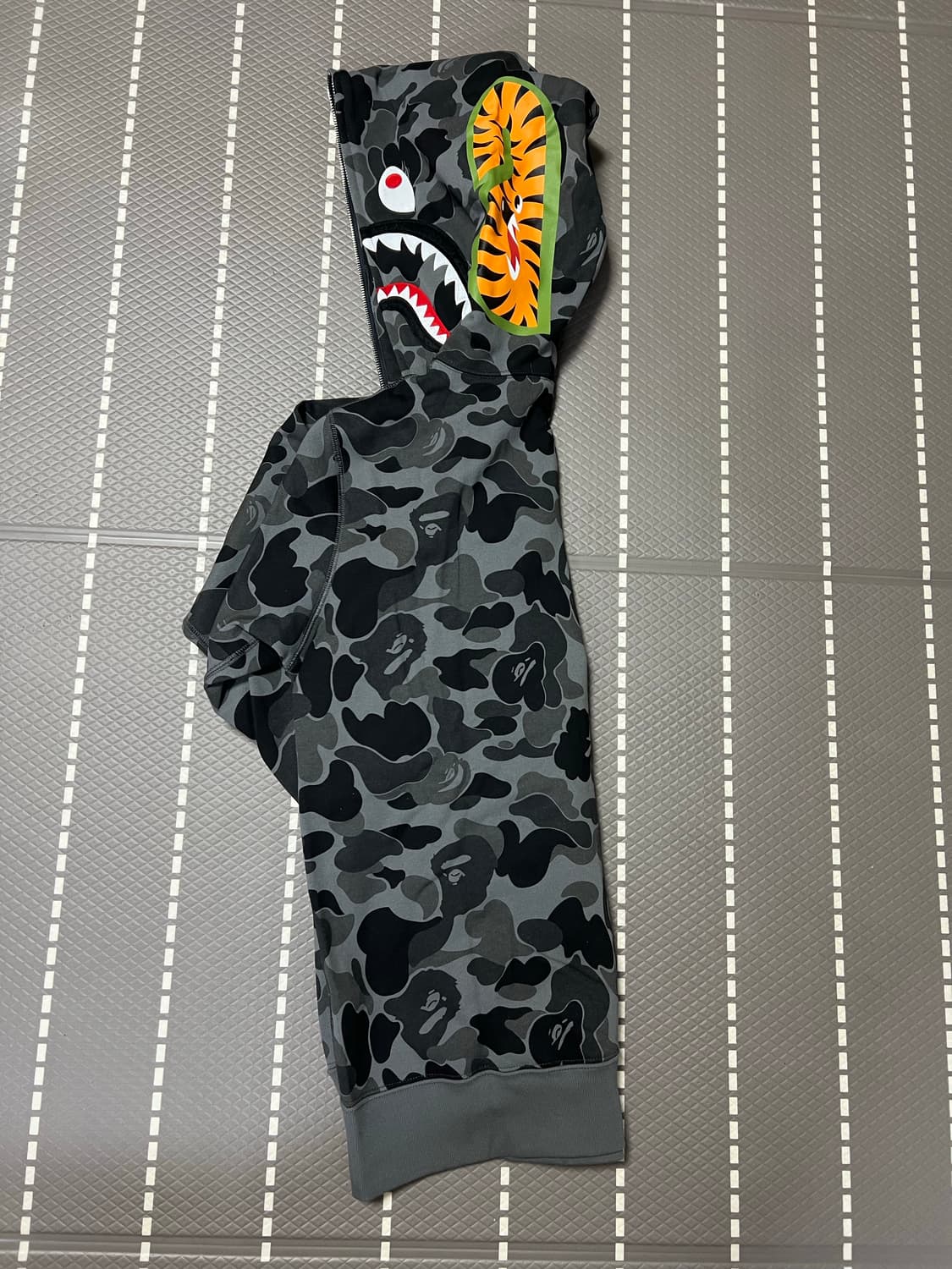 베이프 그레이 후드집업 / L 상품이미지3