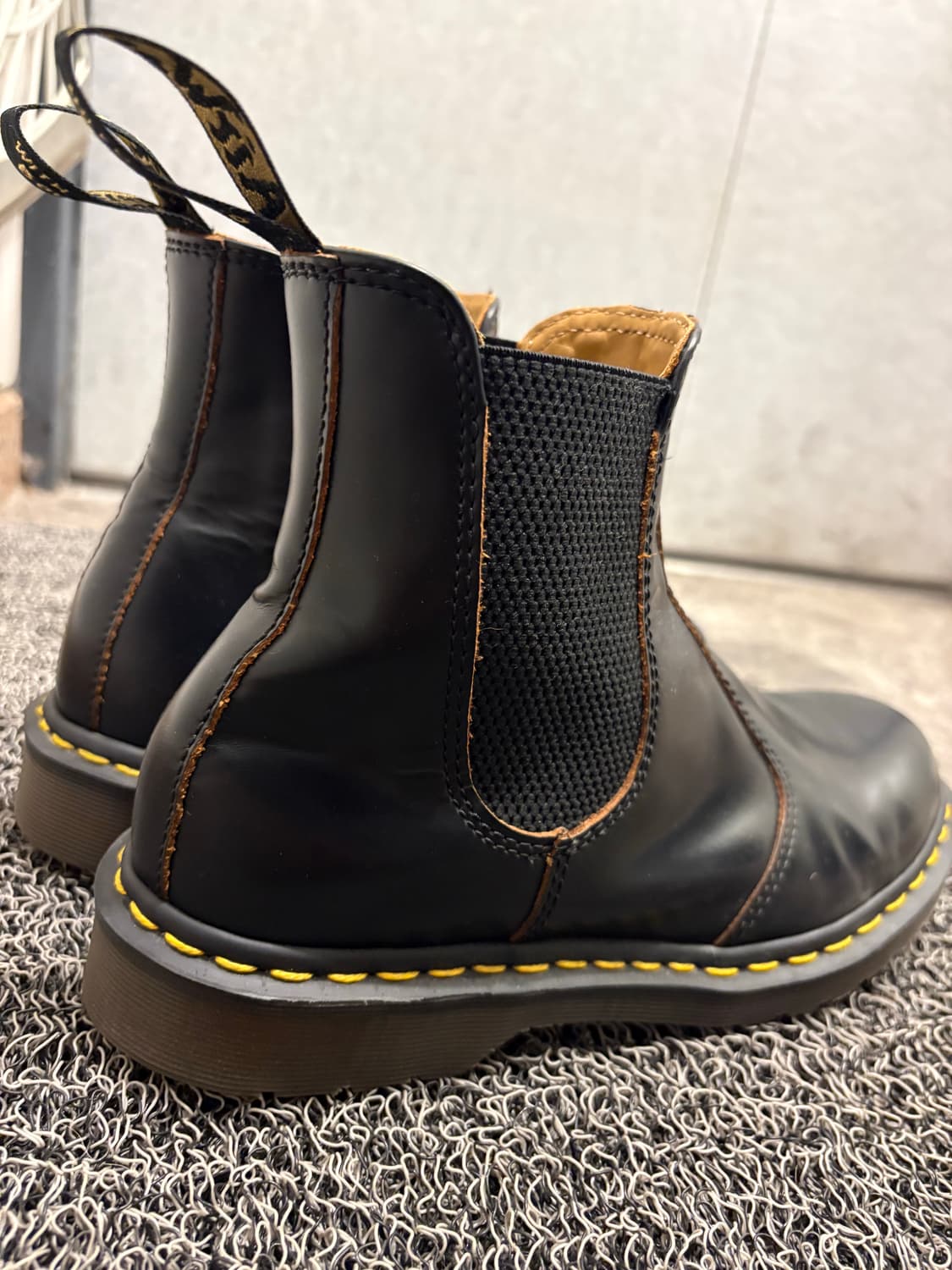 닥터마틴 mie 첼시 부츠 uk8 상품이미지3