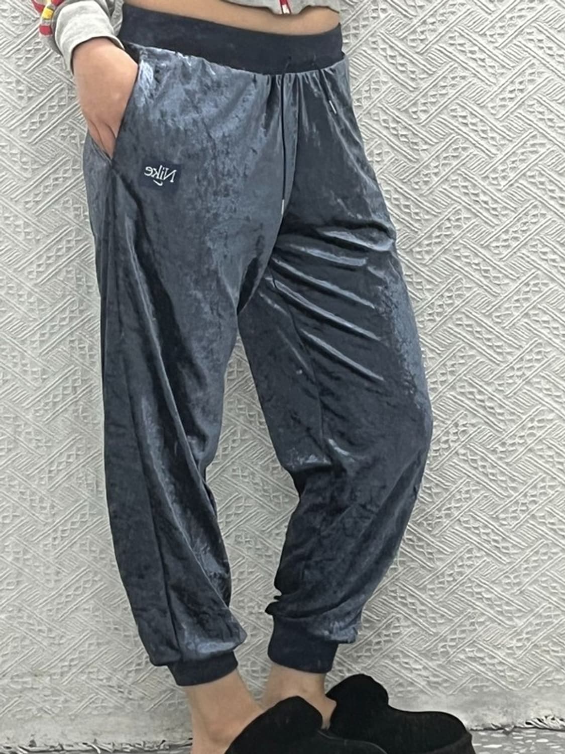 나이키 벨벳 패치로고 조거 트랙팬츠 S C06514 상품이미지2