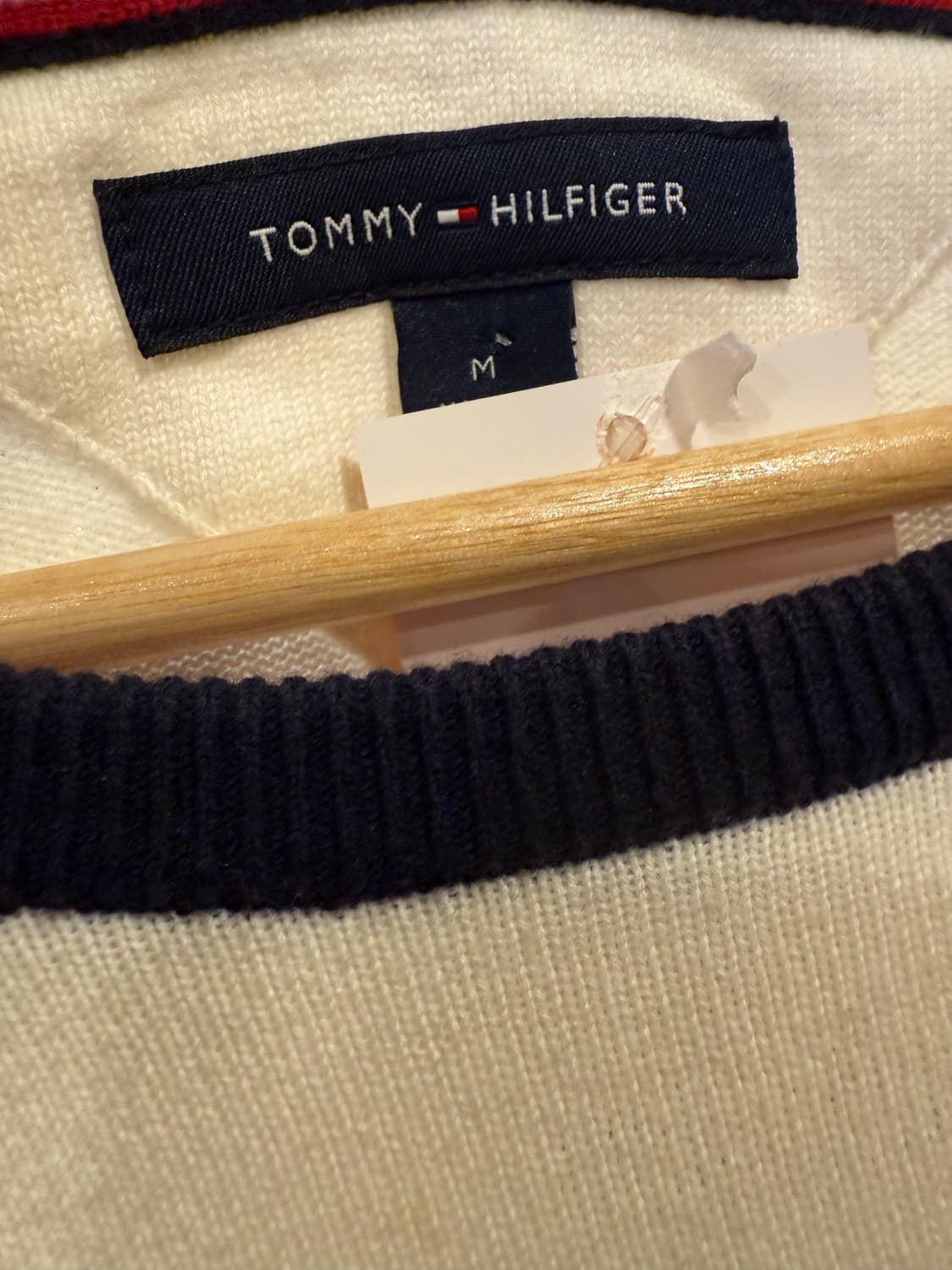 타미힐피거 화이트 라운드 니트 상품이미지2