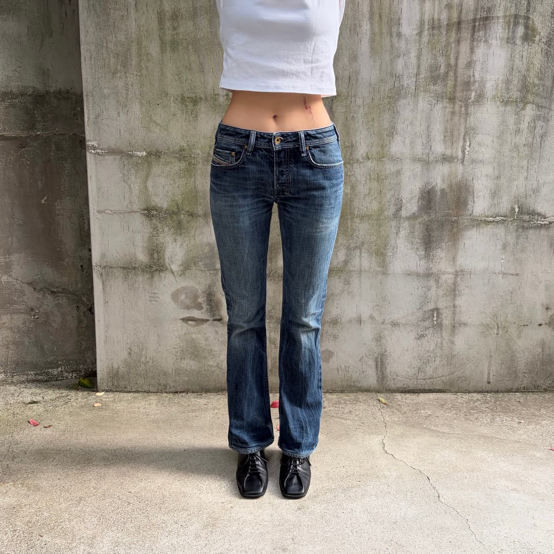 디젤 아카이브 자티니 부츠컷 데님팬츠 상품이미지1