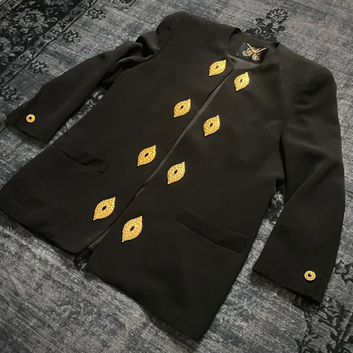 Y2K-Inspired Blazer  상품이미지3