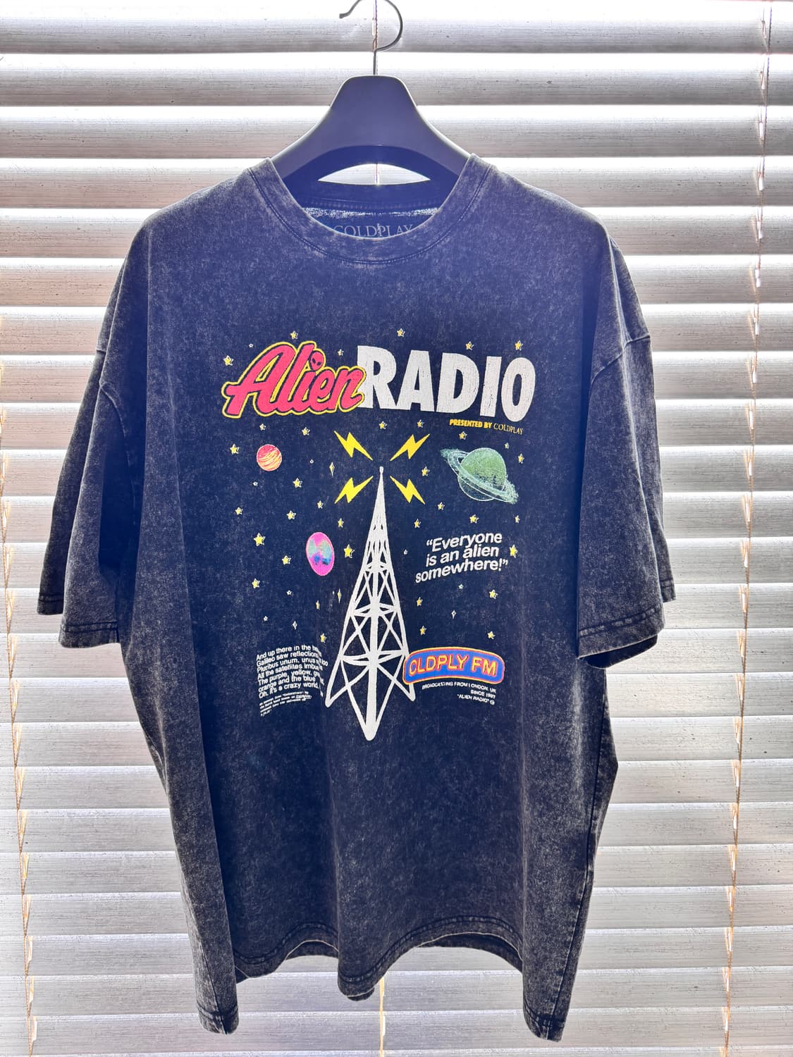 [XXL] 25년 콜드플레이 Alien Radio 밴드 티셔츠 상품이미지1