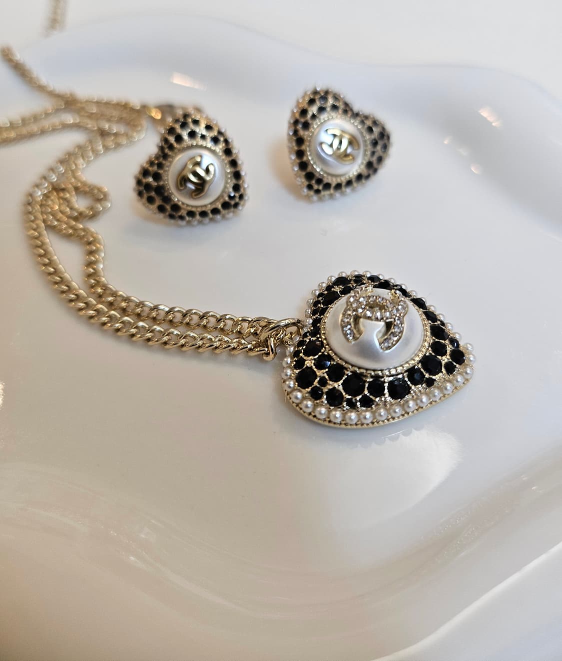 샤넬 블랙스톤하트 목걸이 업사이클링 상품이미지5