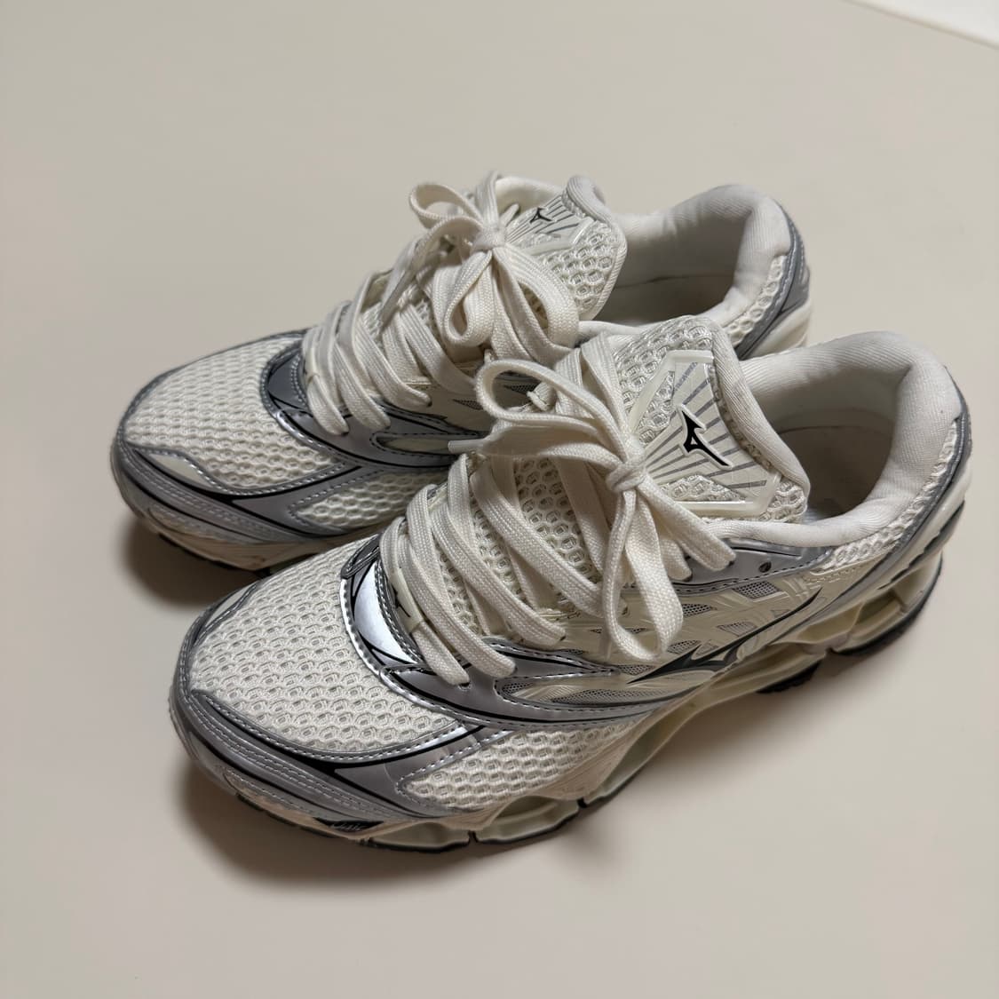 미즈노 웨이브 프로페시 LS 상품이미지2