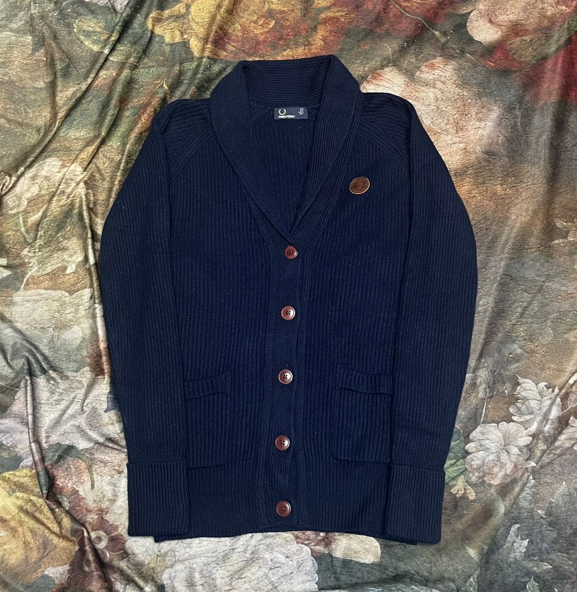 프레드페리 빈티지 스몰로고 네이비숄카라가디건 36  상품이미지1