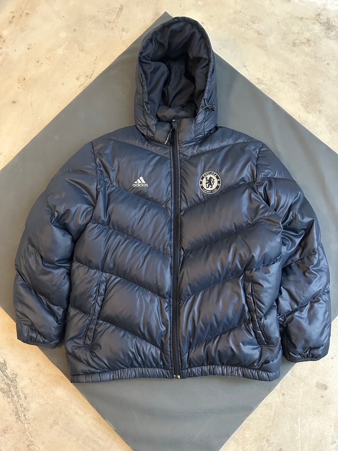 첼시 아디다스 패딩  상품이미지1