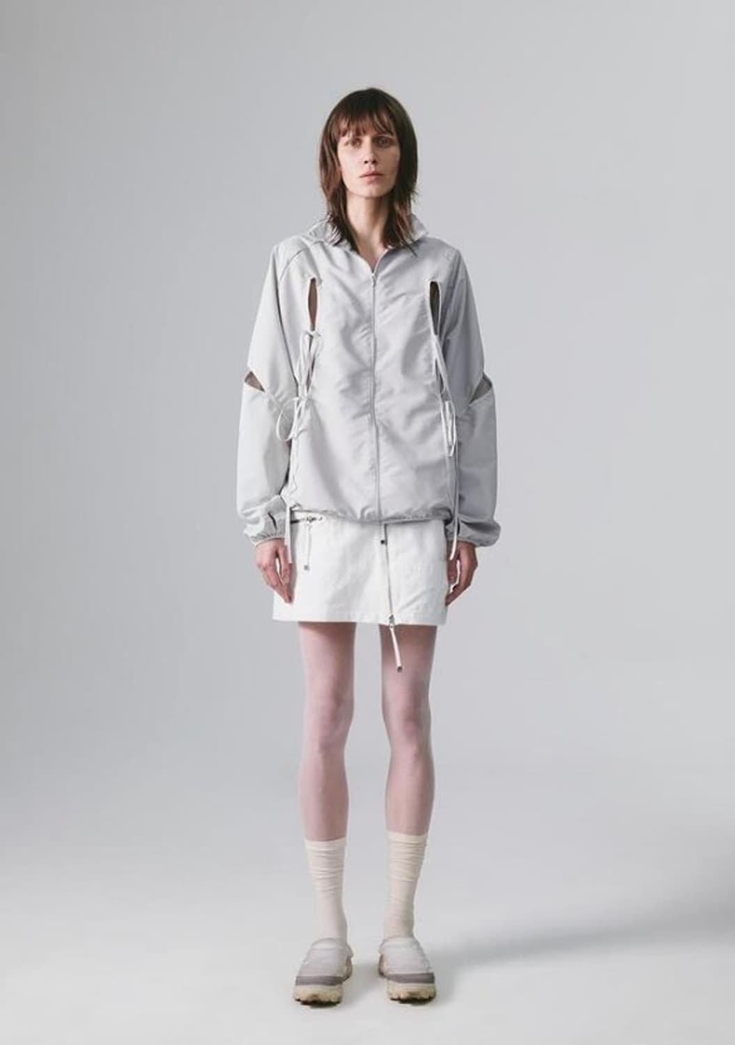 나체 컷아웃 바람막이 삽니다! 상품이미지1