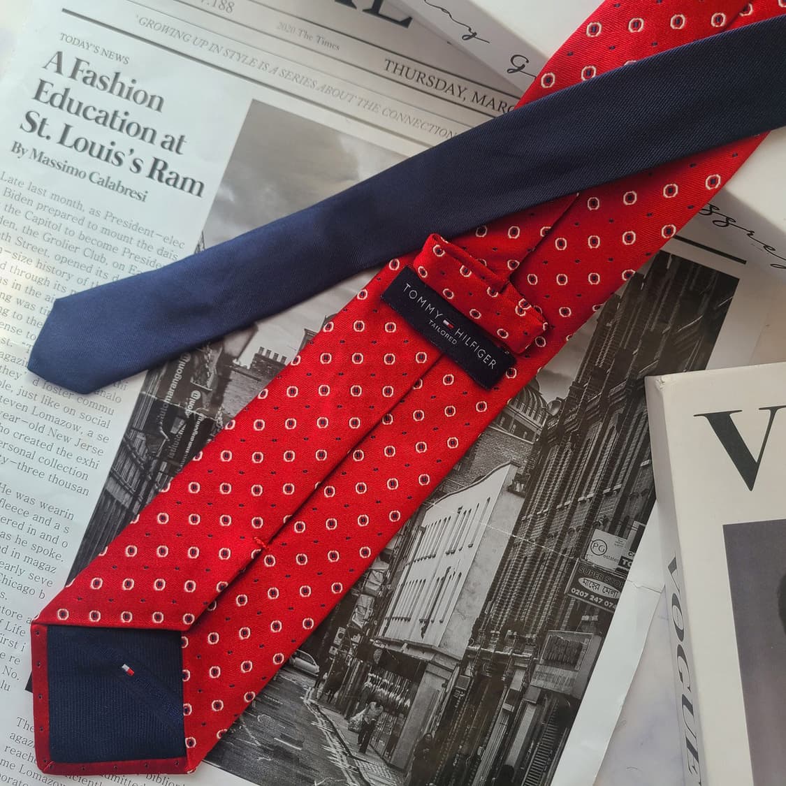 타미힐피거 실크 레드 패턴 넥타이 7.8cm S~A+등급 G2
 상품이미지3