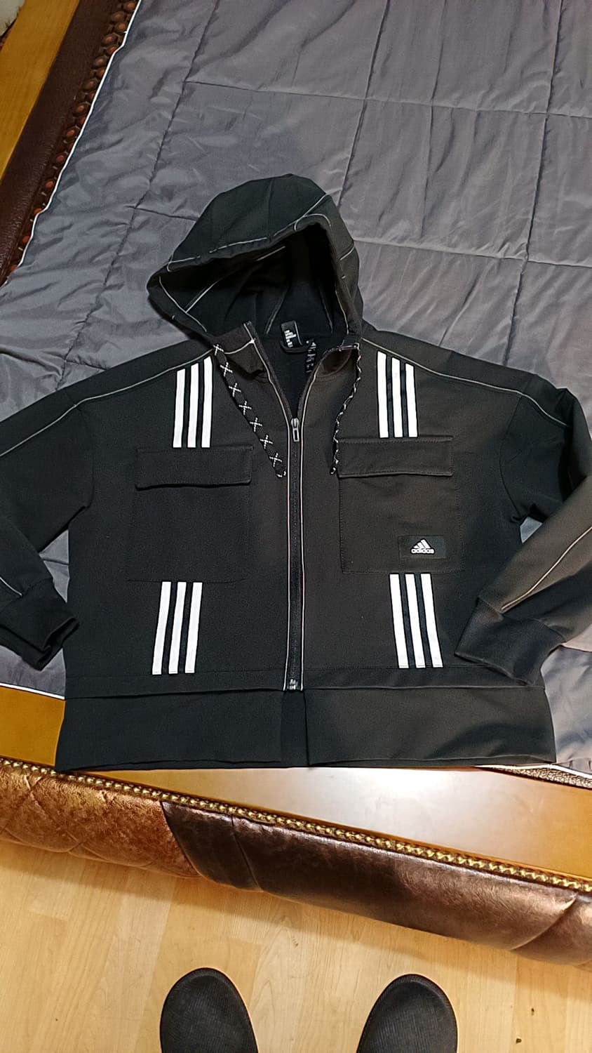 아디다스 오버핏크롭자켓 M 여성66 가슴58 기장51/59 상품이미지1