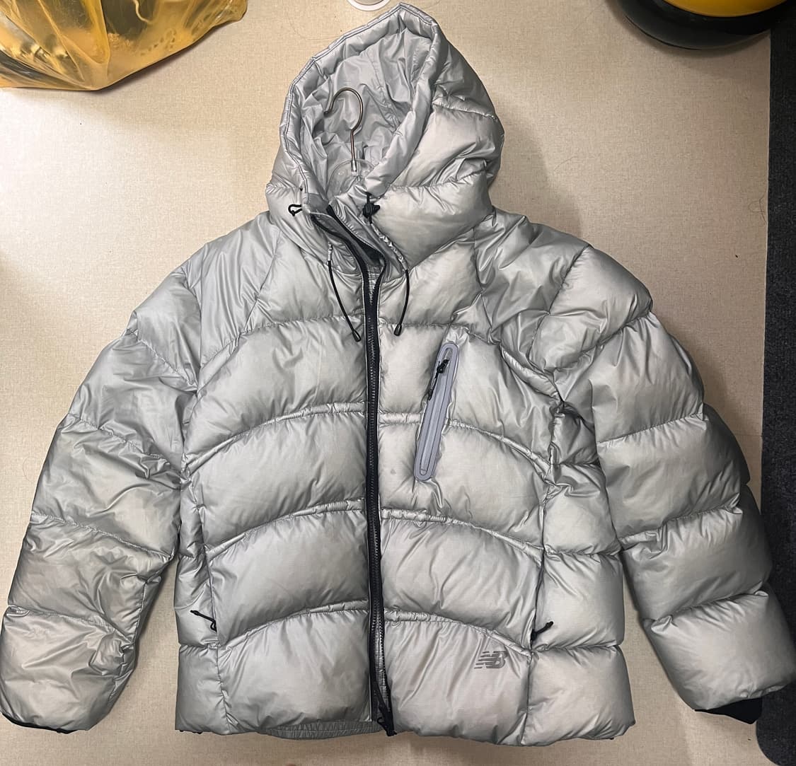 뉴발란스 유니플라잉 77 슈퍼라이트 구스다운 M 상품이미지3