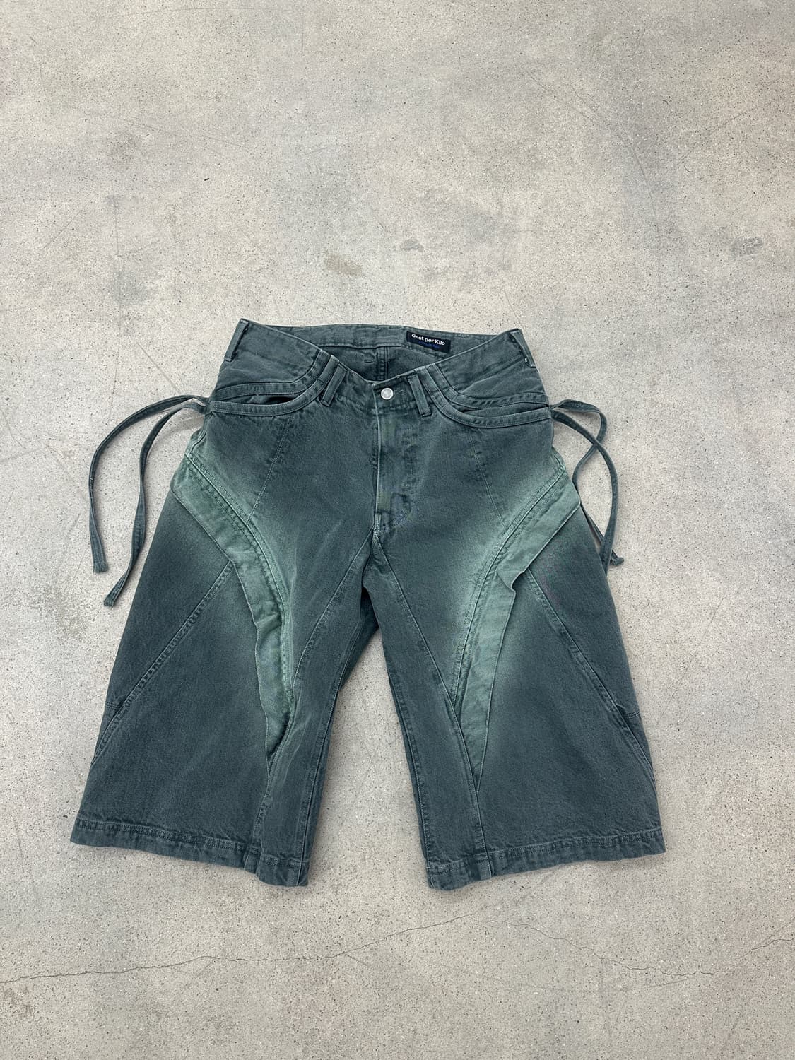 코스트퍼킬로 풀백 데님 쇼츠 상품이미지1