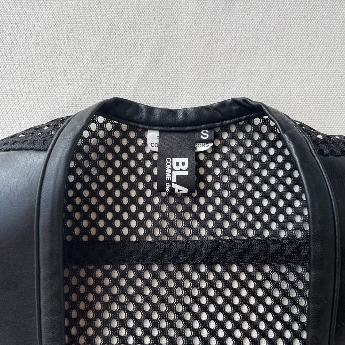 꼼데가르송 블랙 AD2021 스트럭처 레이어드 베스트 상품이미지4