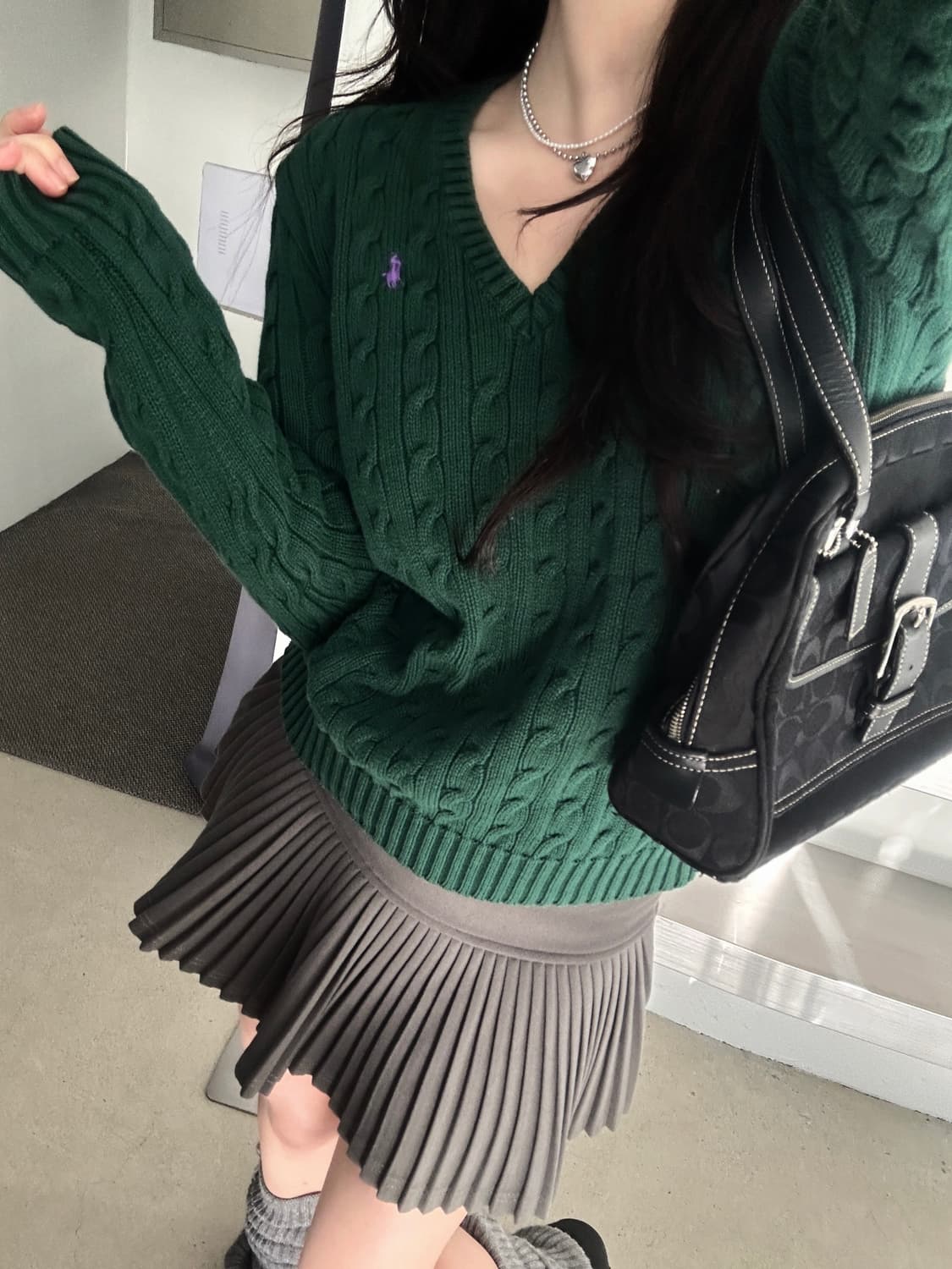 랄프로렌 스포츠 딥그린 V넥 케이블 니트  상품이미지1