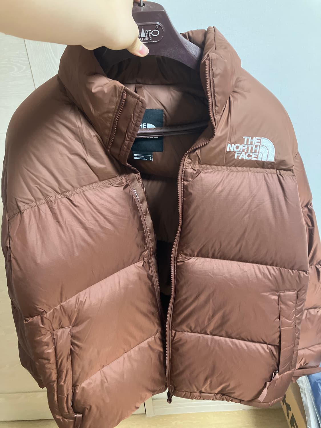 (새상품) 노스페이스 눕시 다크오크 해외판 L 사이즈 상품이미지1