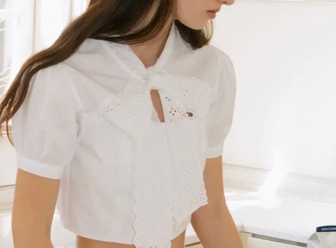 더티스 리본 블라우스 cream tied blouse 상품이미지1