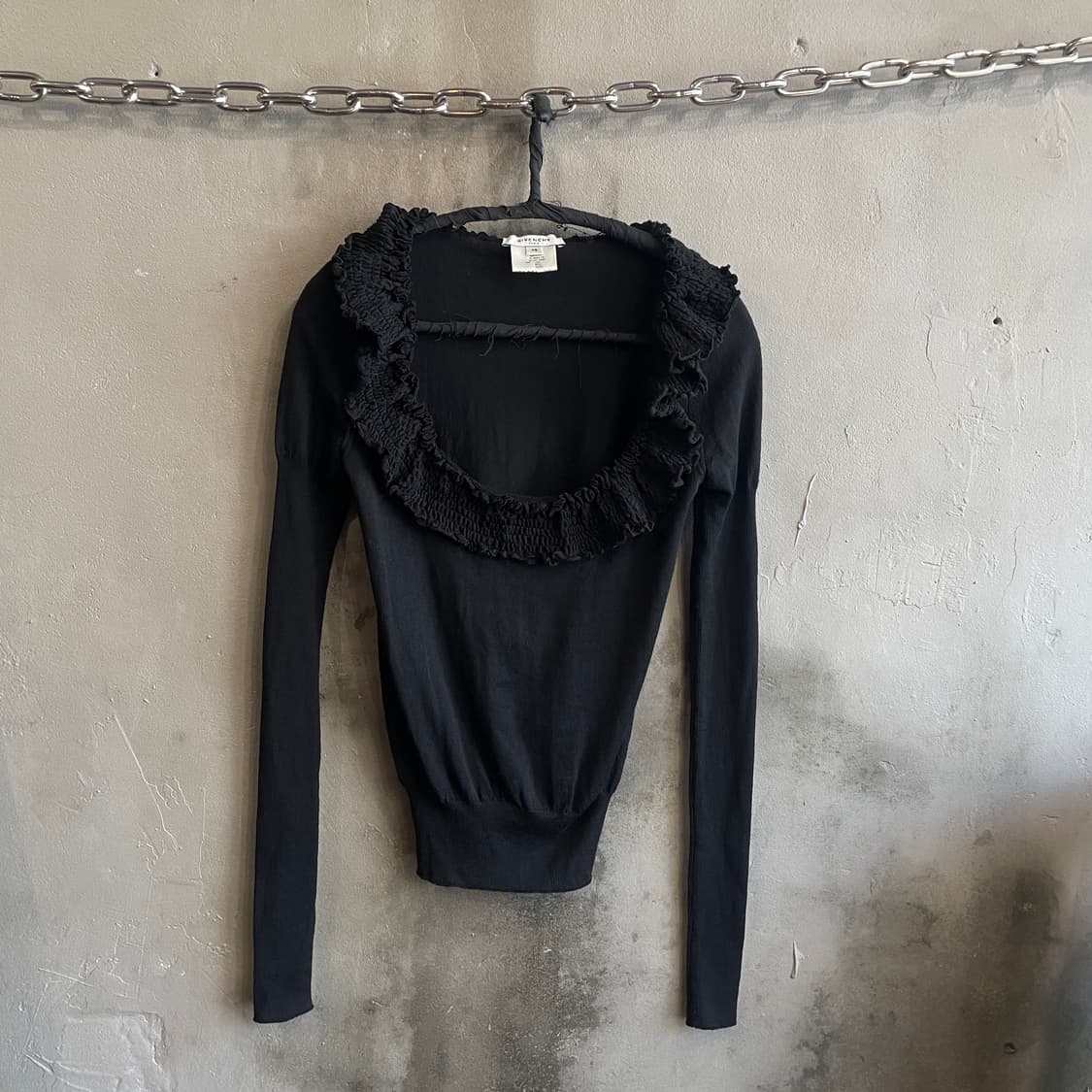 08ss 지방시 러플 스쿱넥 니트 상품이미지3