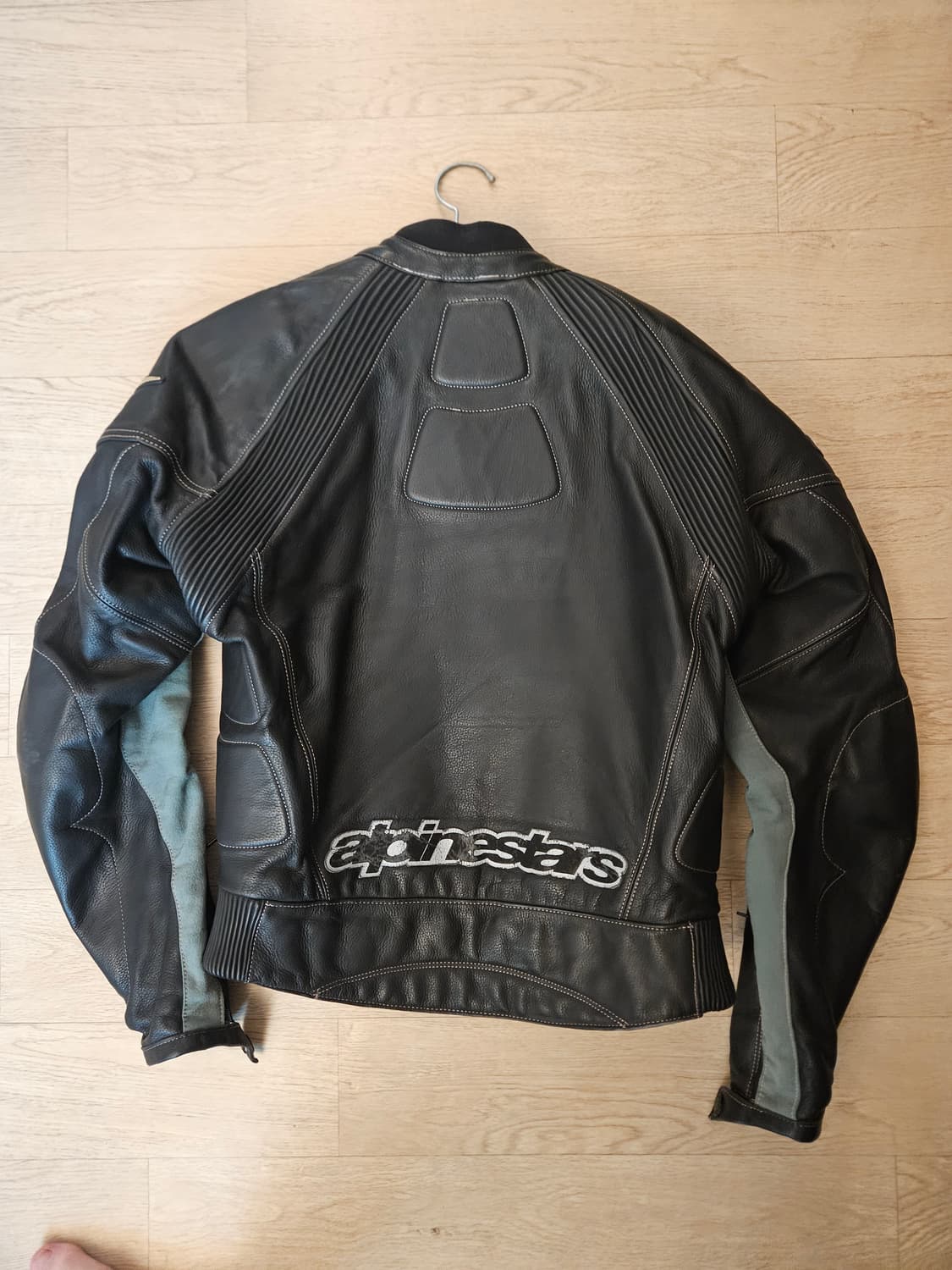 알파인스타 자켓 상품이미지2