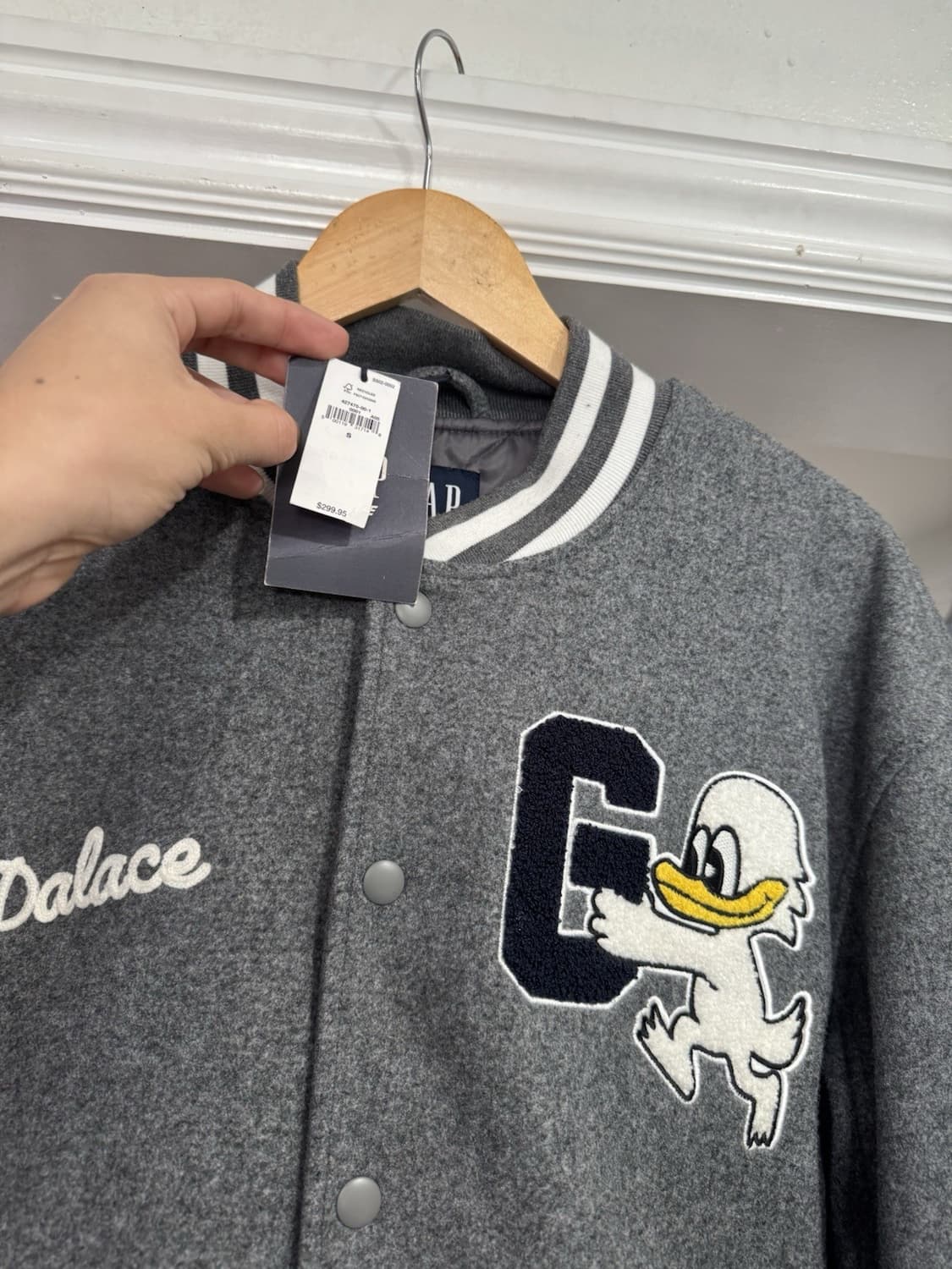 팔라스 x 갭 바시티 자켓 그레이 상품이미지2