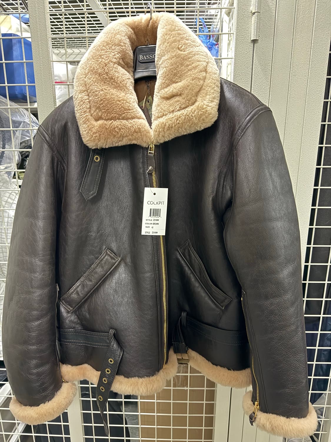 톰하디가 될 수 있다. 양가죽 무스탕 R.A.F 42사이즈 상품이미지1