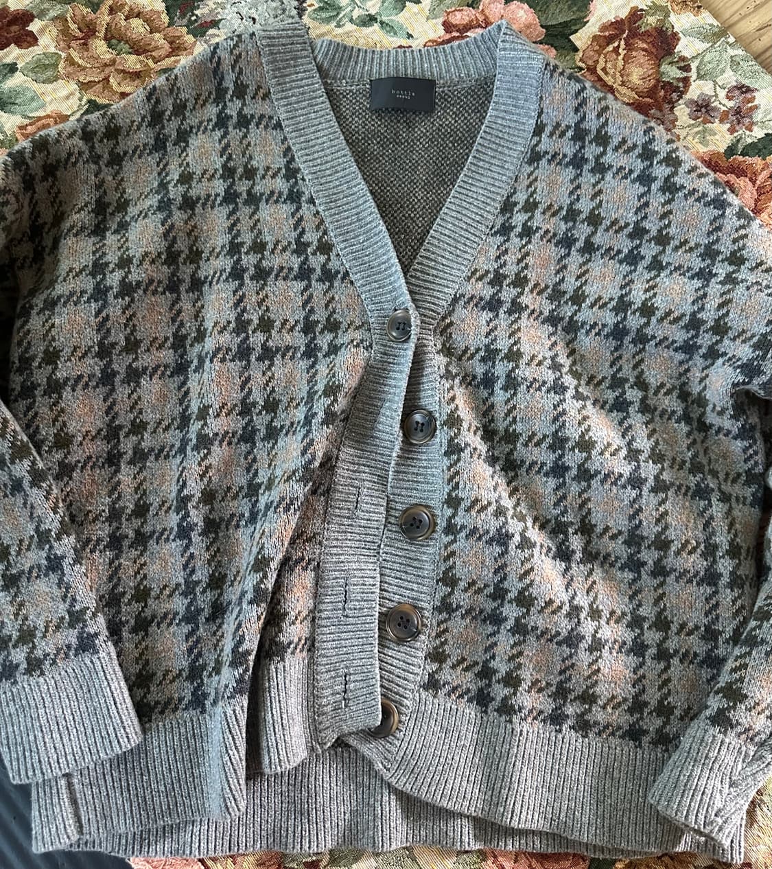 포근 오버핏 체크 가디건 상품이미지1