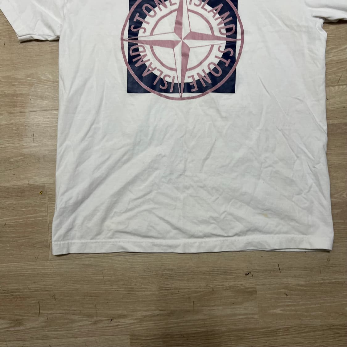 스톤아일랜드 나침반 스퀘어 빅로고 반팔 티셔츠 [화이트] L/100 상품이미지3