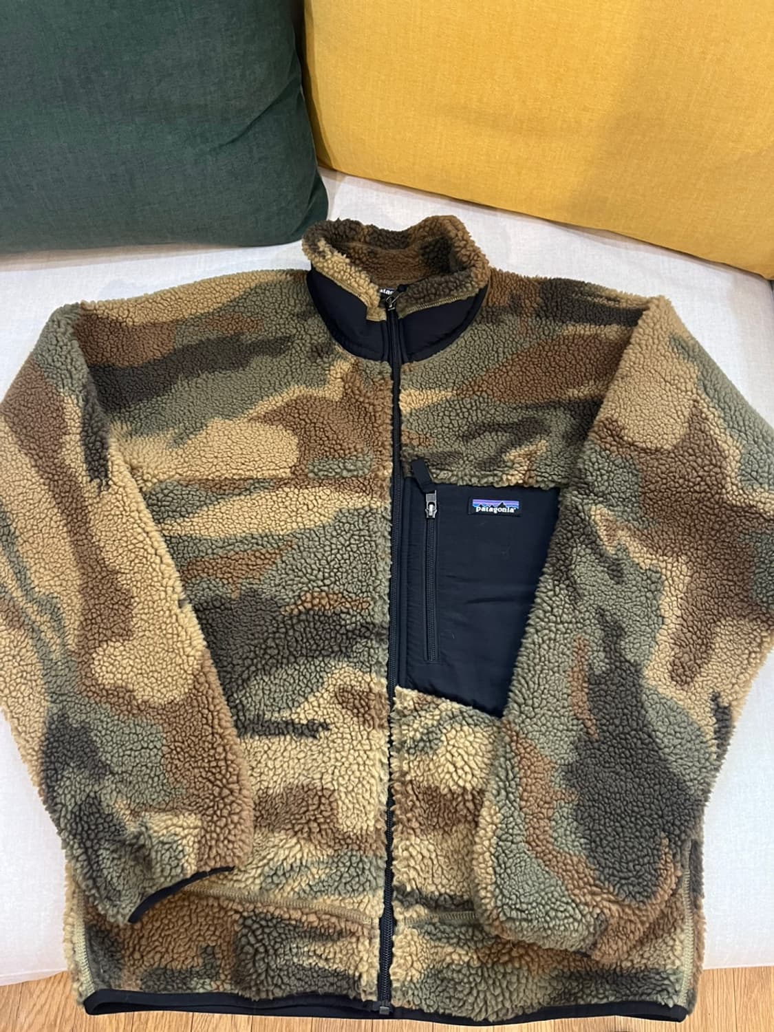 파타고니아 레트로 클래식 카모 플리스 자켓 양털 후리스 점퍼 상품이미지1