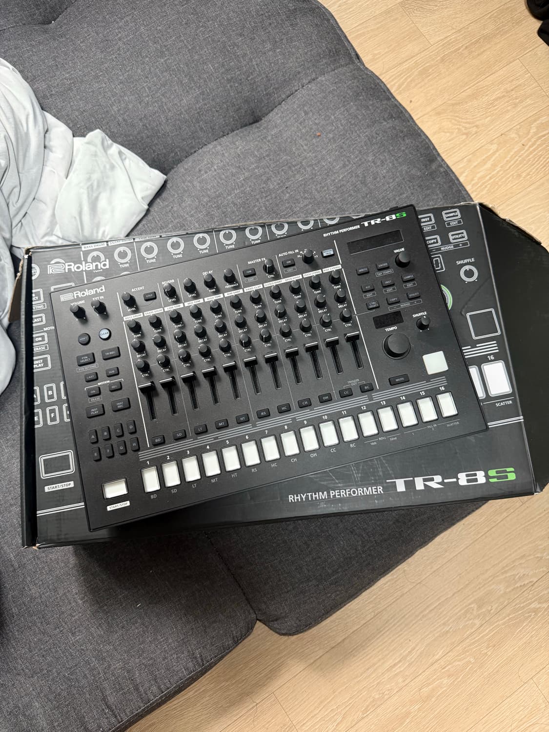 ROLAND TR-8S 드럼머신 상품이미지2