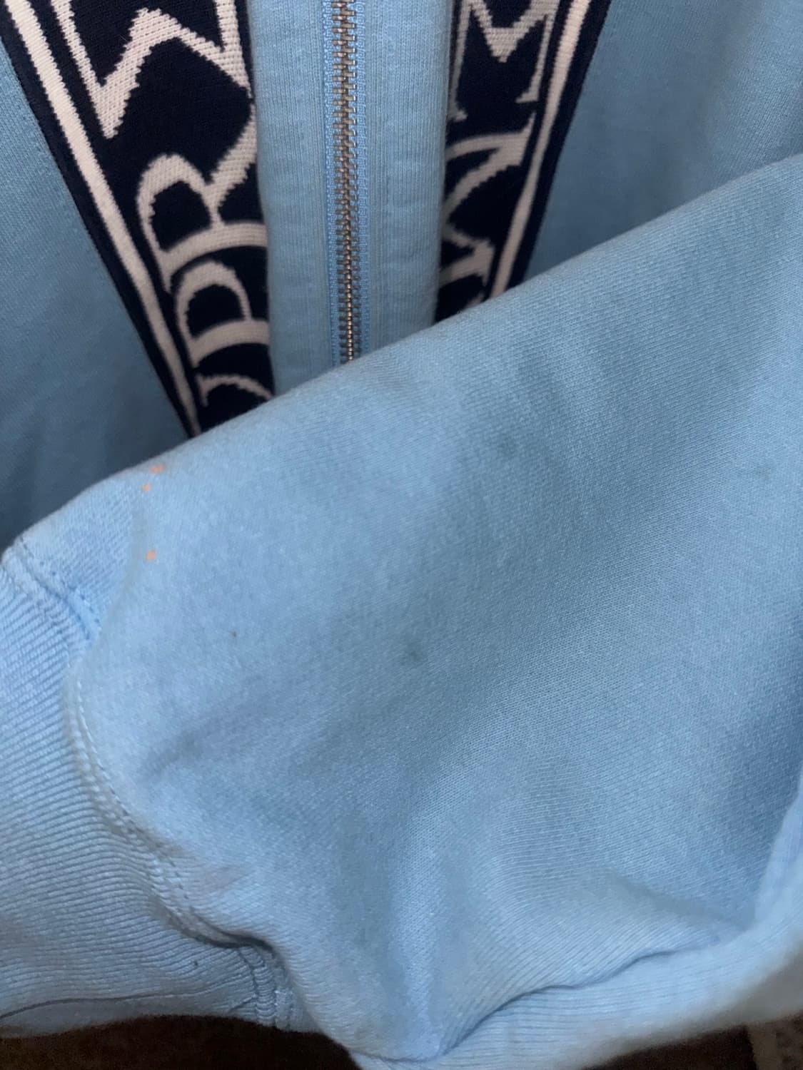 슈프림 로만 후드집업 상품이미지4