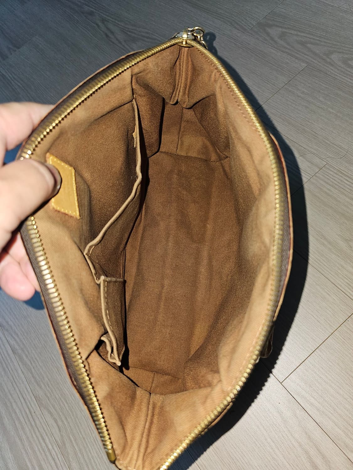 루이비통 티볼리 토드백 상품이미지9