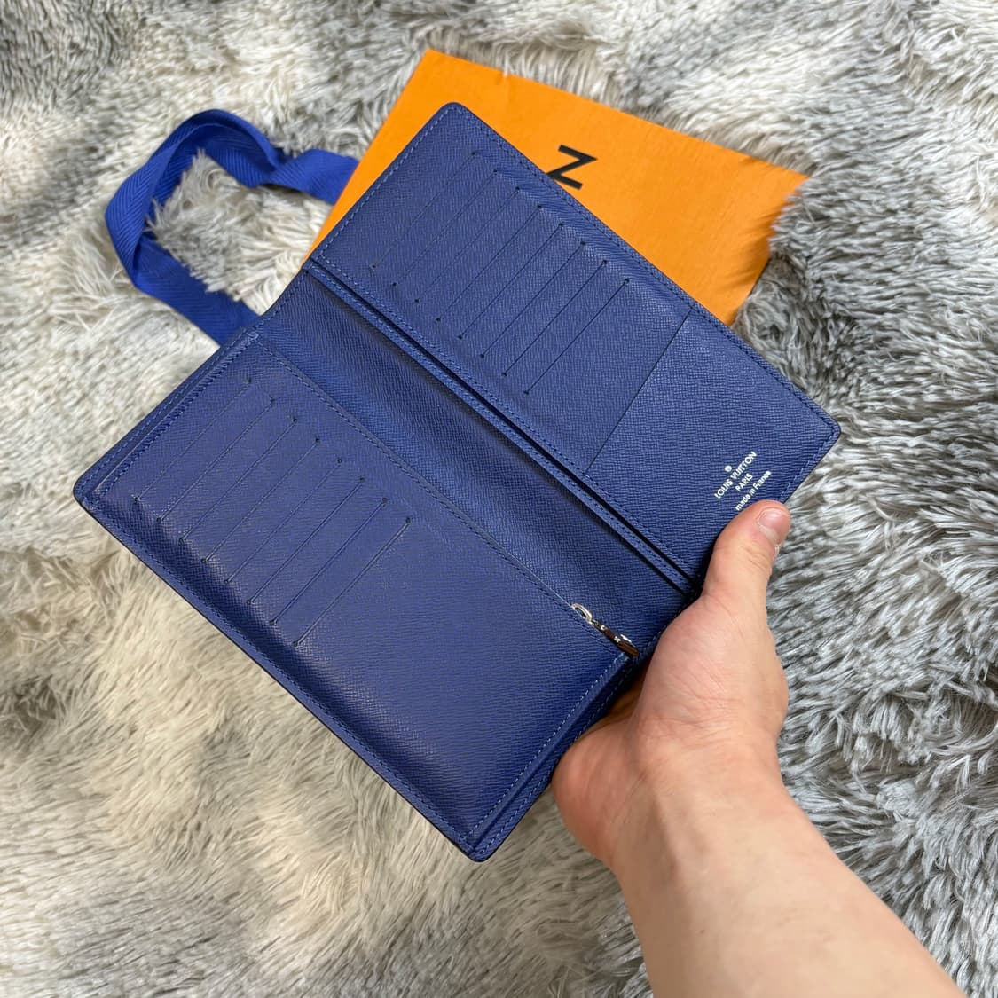 루이비통 브라짜월릿 장지갑 코발트블루 상품이미지3