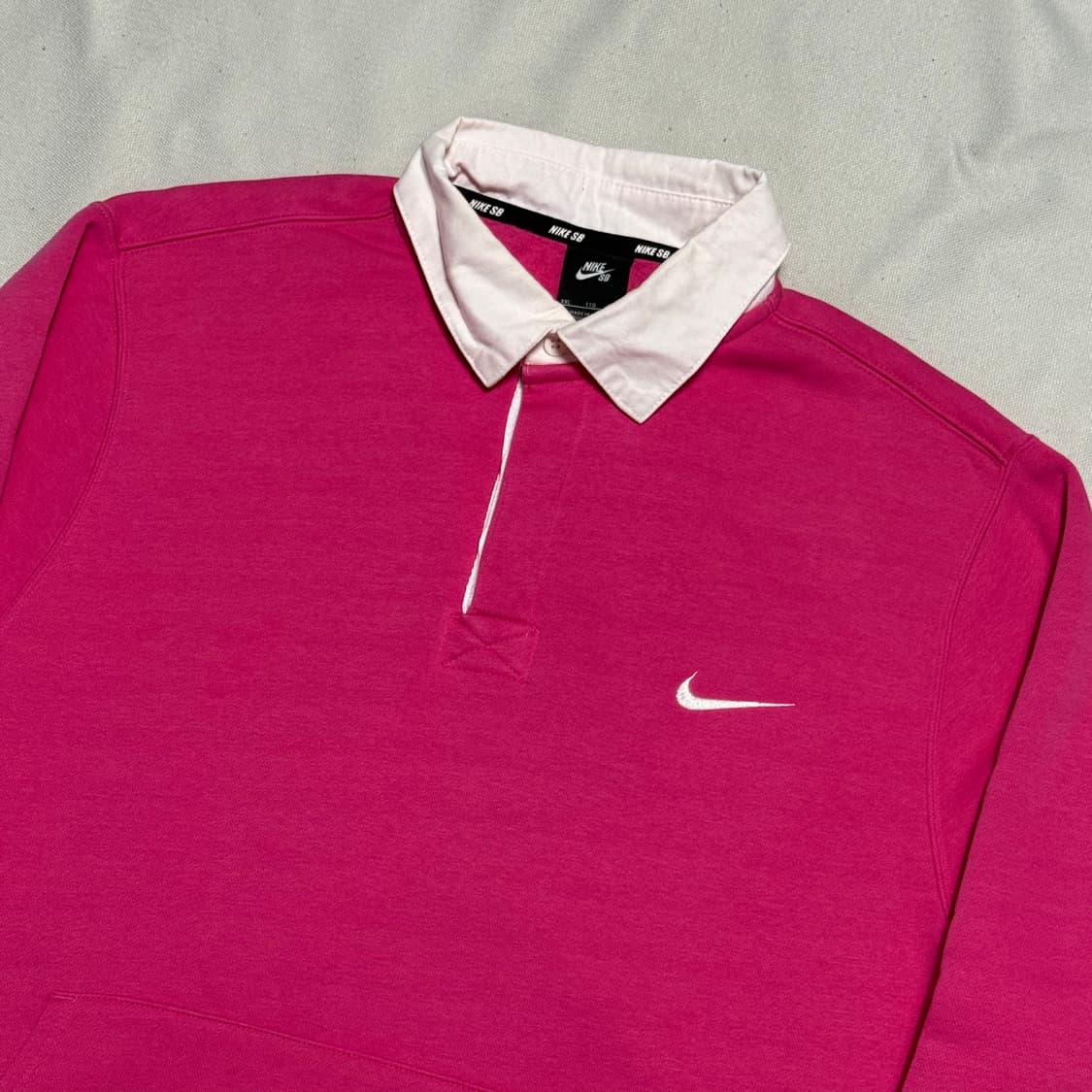 XXL 나이키 핑크 기모 카라 럭비티 상품이미지1