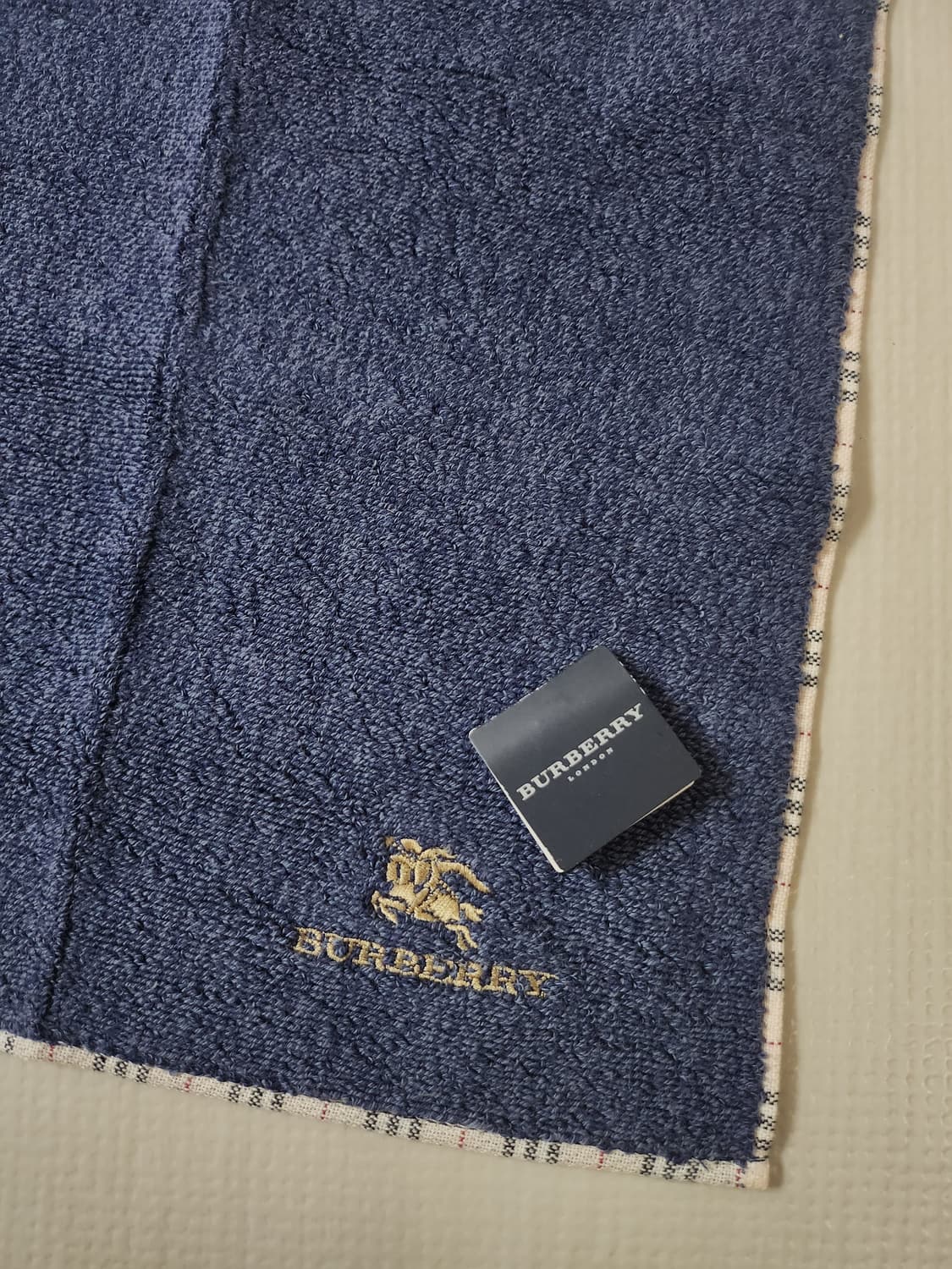 버버리 핸드타올 핸드수건 상품이미지2