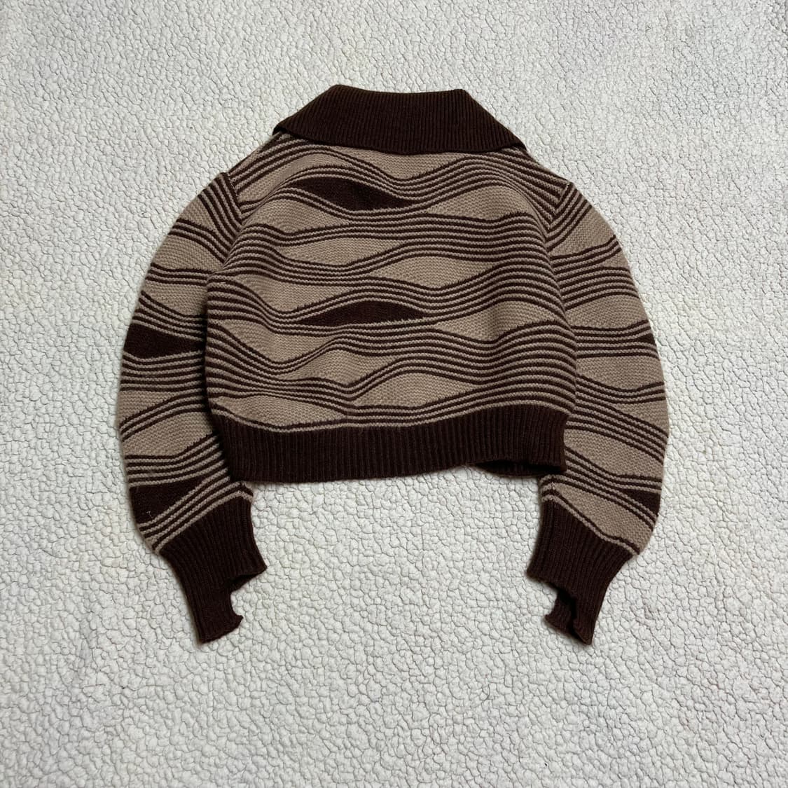 웨이브 크롭 풀오버 상품이미지2