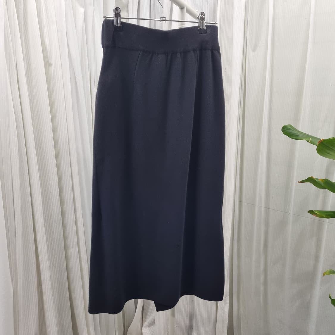 블랙 트임 니트 스커트 1825 상품이미지3