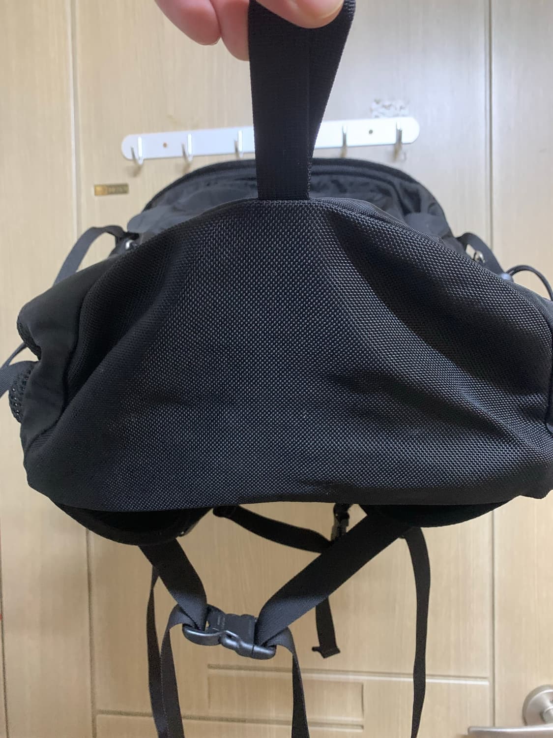 노스페이스 핫샷 백팩 블랙 상품이미지3