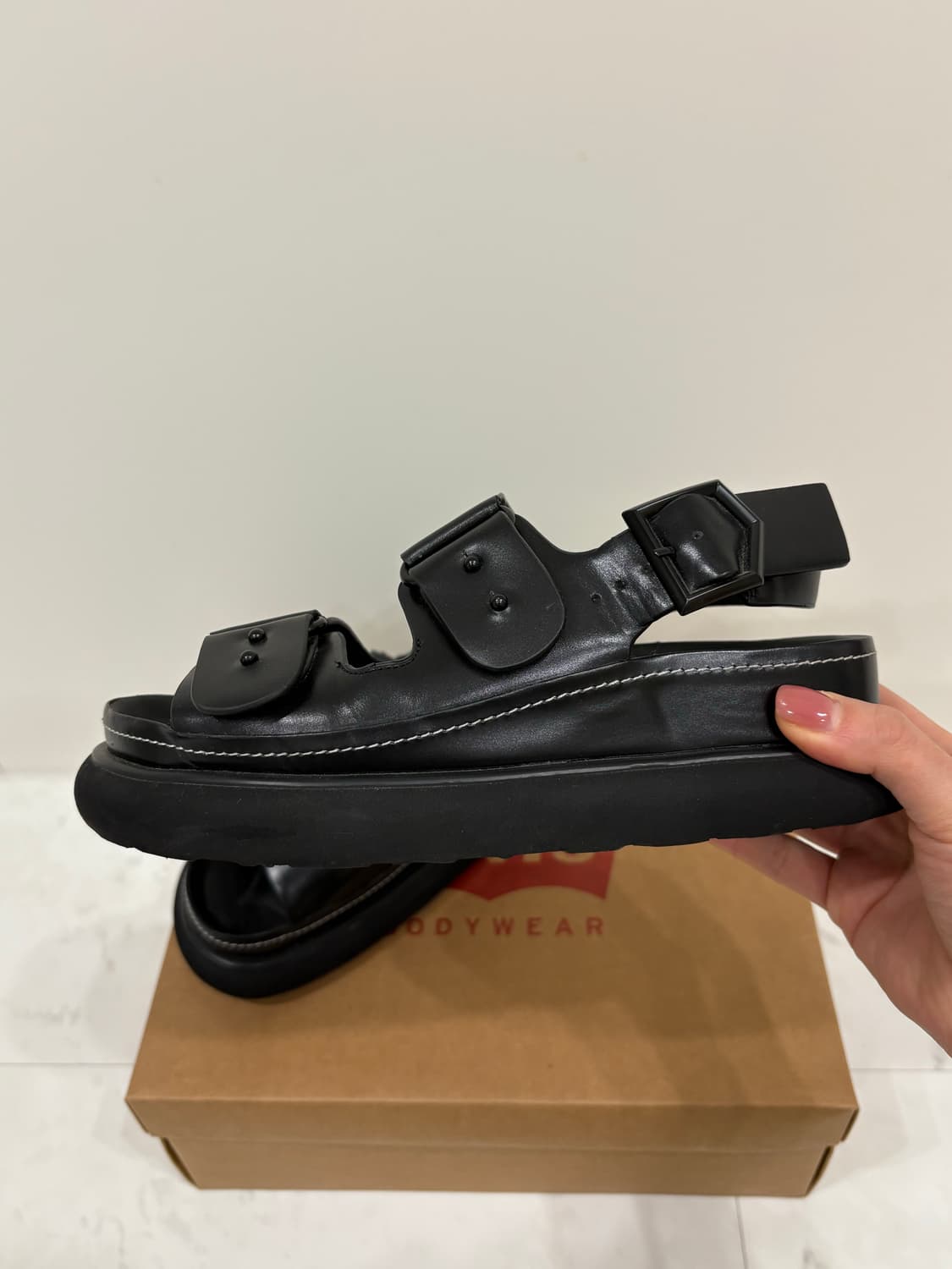 suecomma bonnie now sandal 상품이미지5