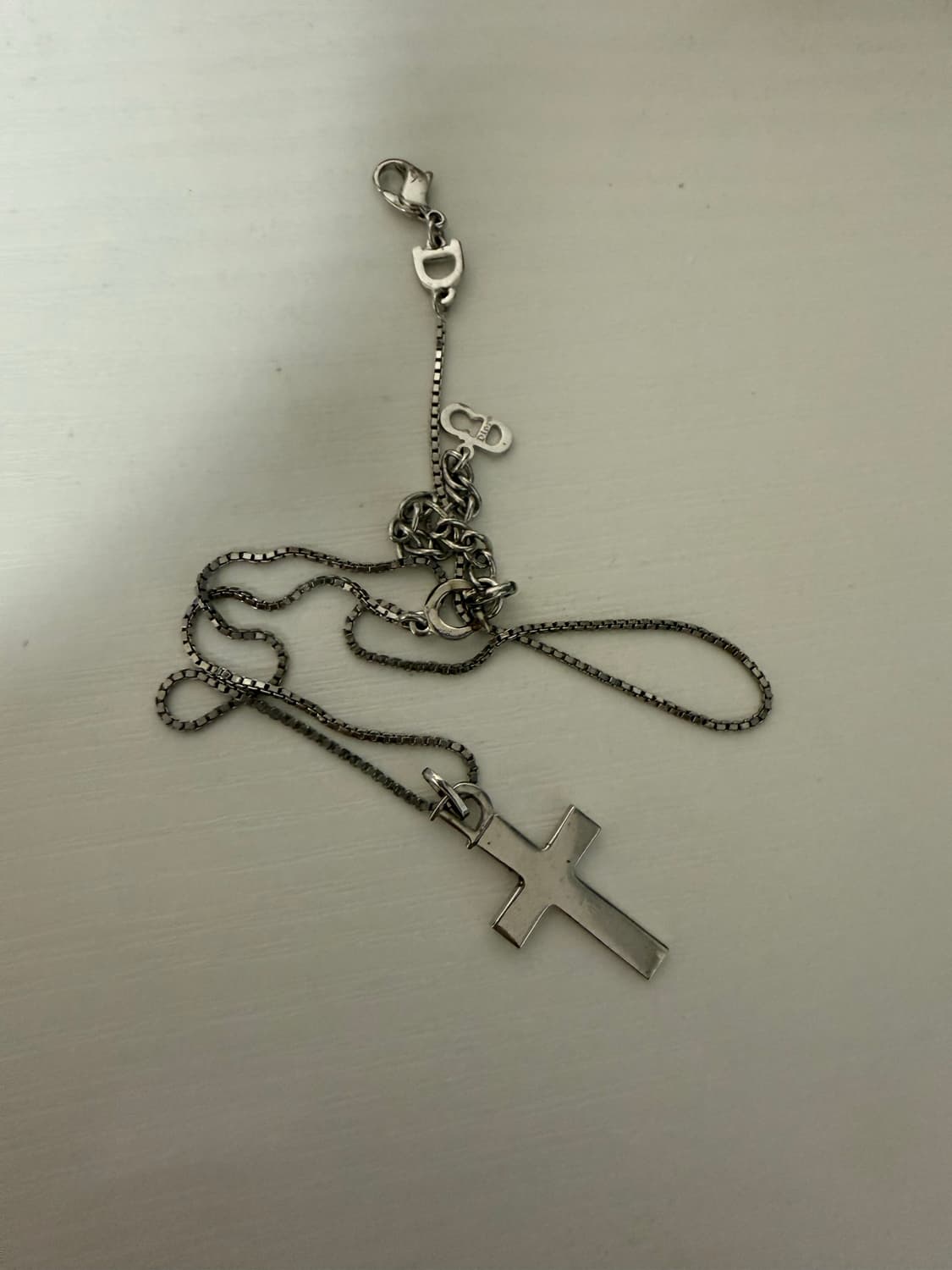 디올십자가목걸이(정품) 상품이미지1