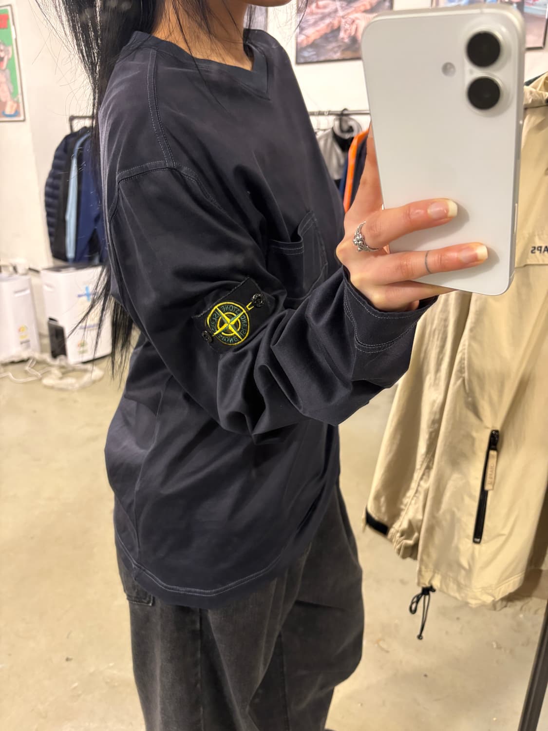 스톤아일랜드 브이넥 롱슬리브 상품이미지4