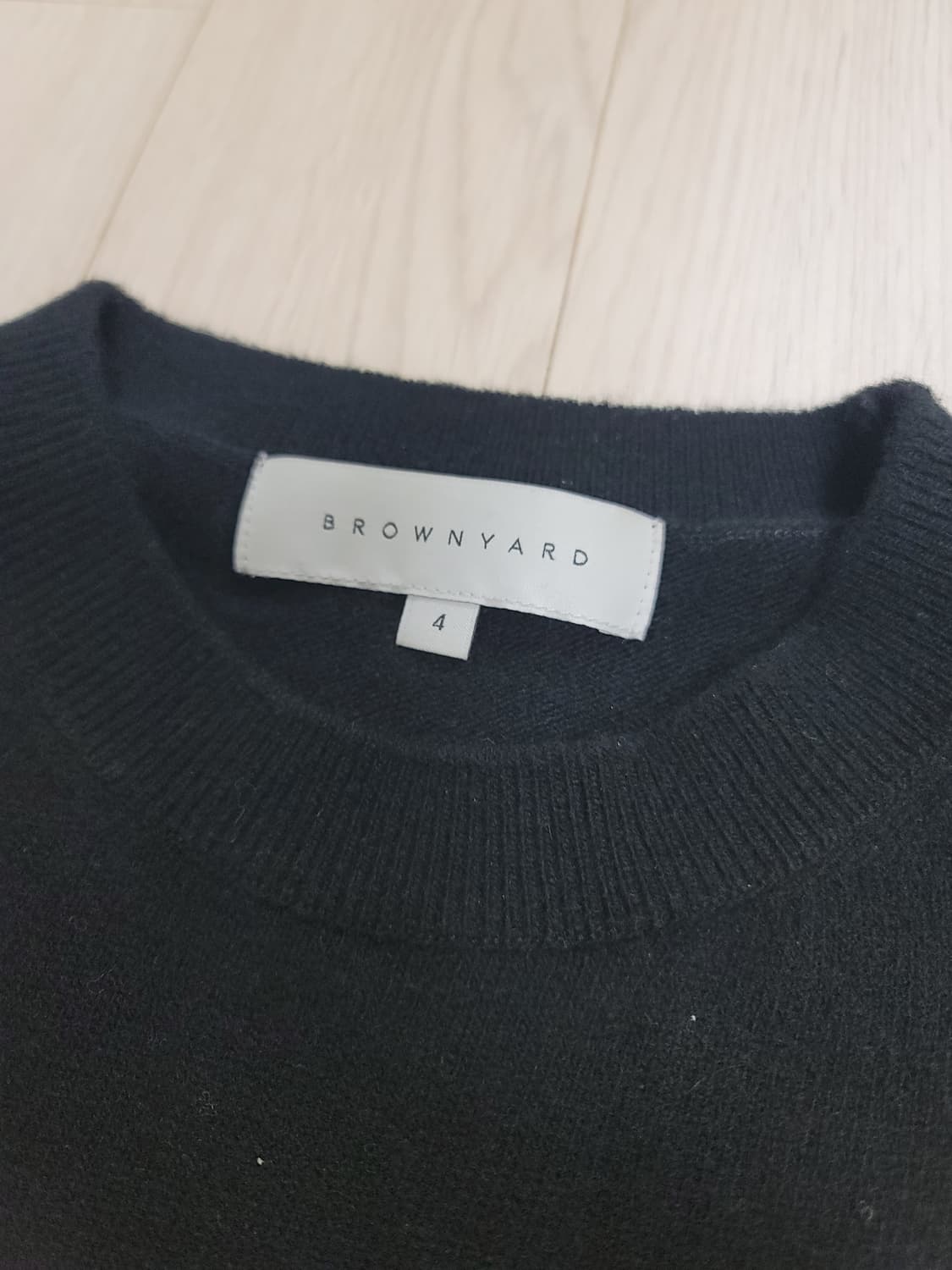 [4사이즈] 23FW 브라운야드 캐시미어 크루넥니트 블랙 상품이미지2