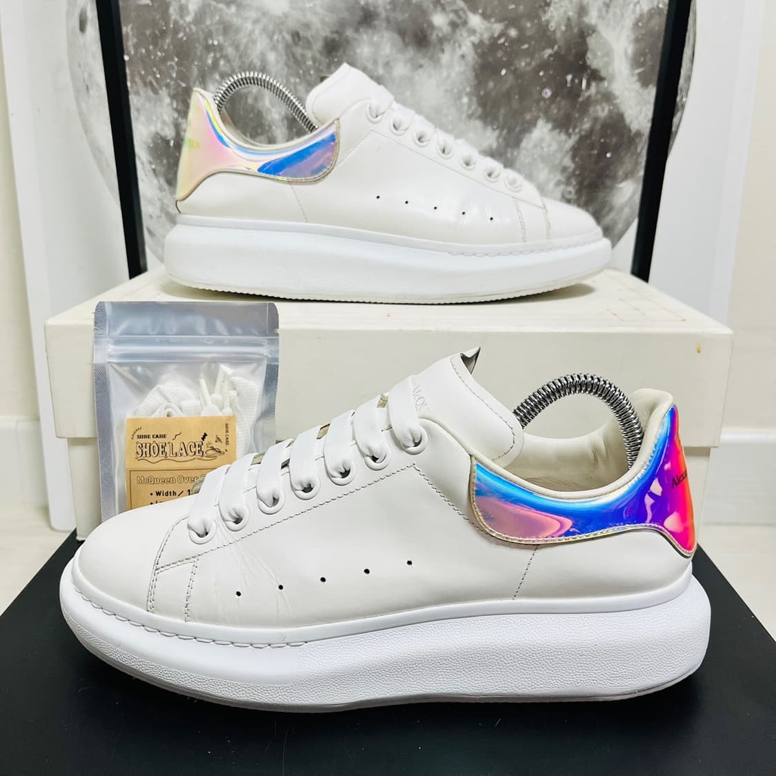 정품 40) 알렉산더 맥퀸 오버솔 스니커즈 255~260 상품이미지1