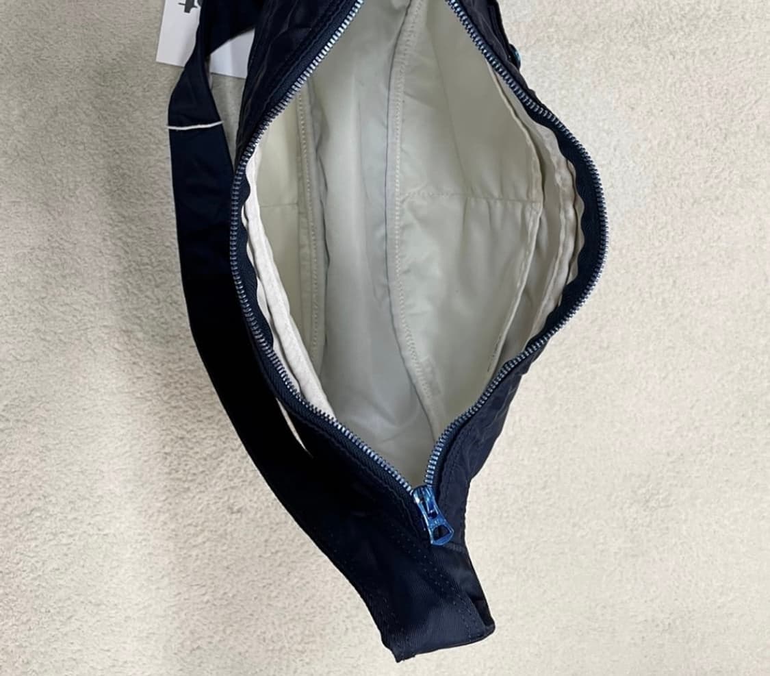 포터 러브앤피스 링클 크로스백 상품이미지5