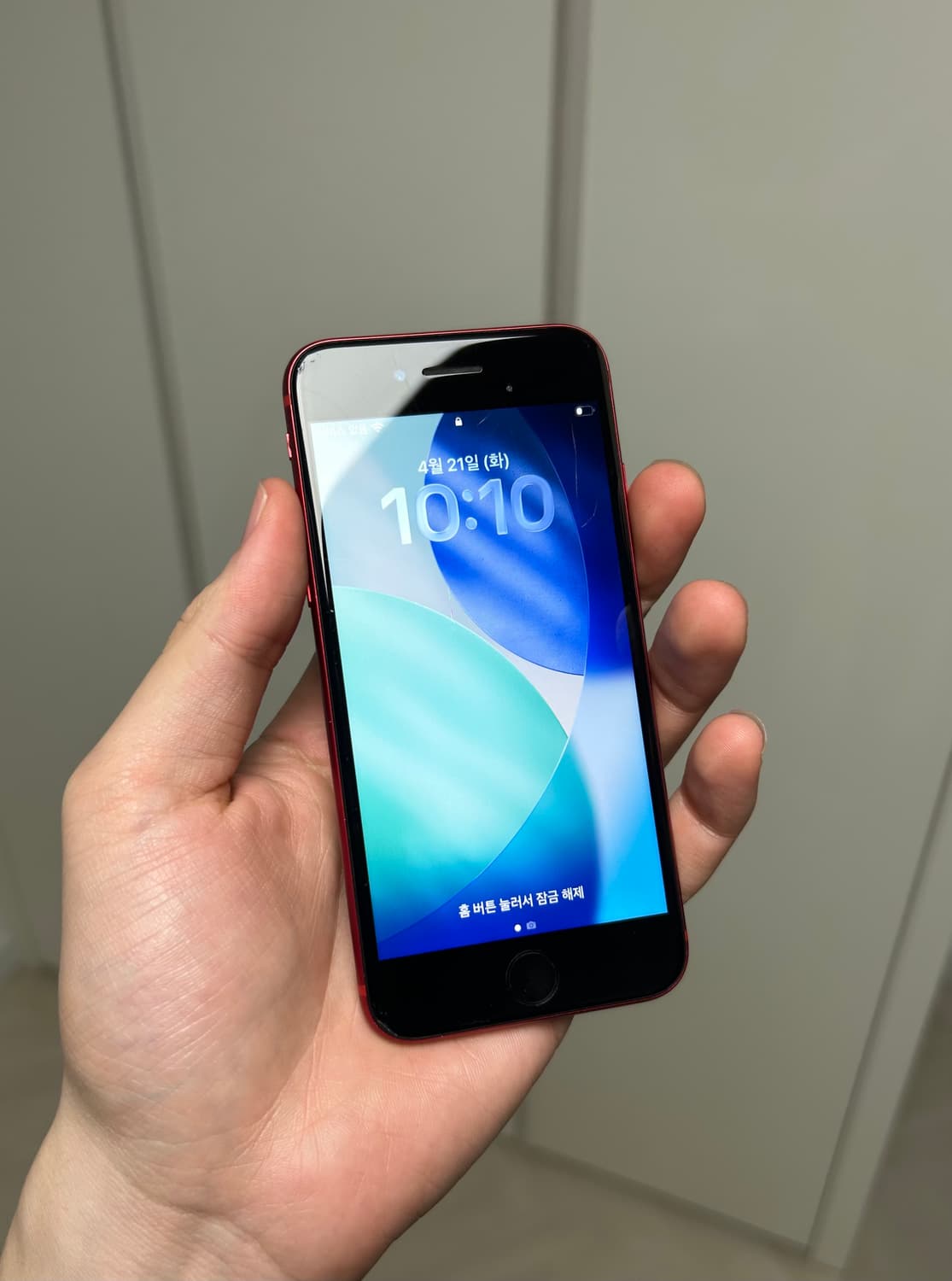 아이폰 se2 128GB 레드 상태S급 상품이미지2