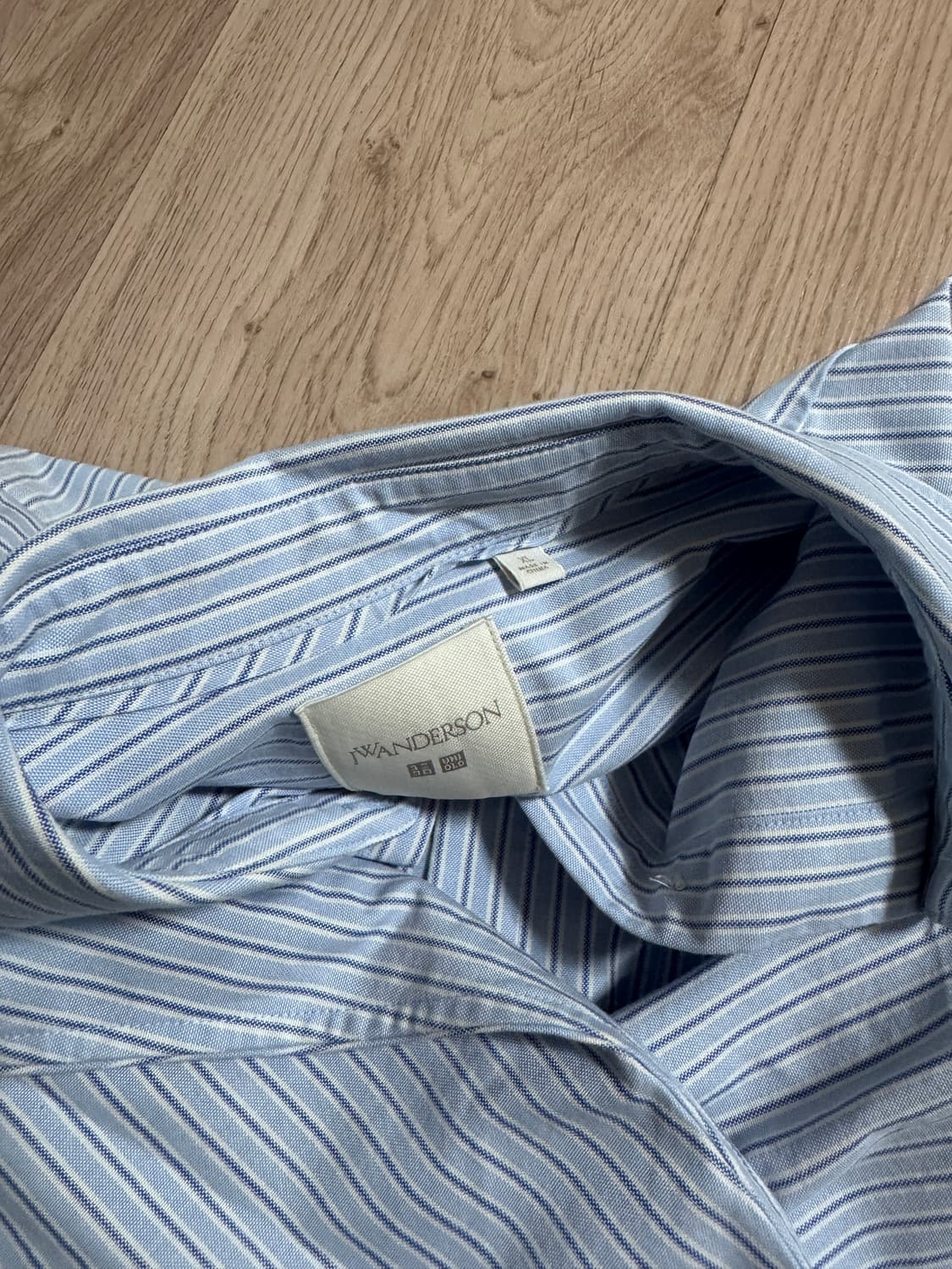 유니클로 x JW 앤더슨 옥스포드 박시 셔츠 스트라이프 라이트 블루 XL 상품이미지3