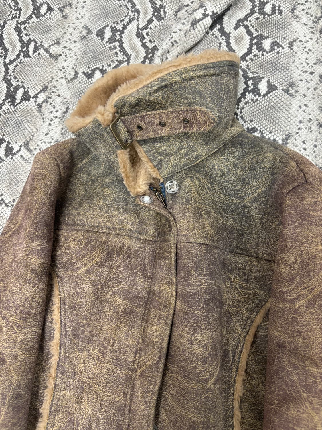 Grunge Washed Buckle Detail Mustang 상품이미지4