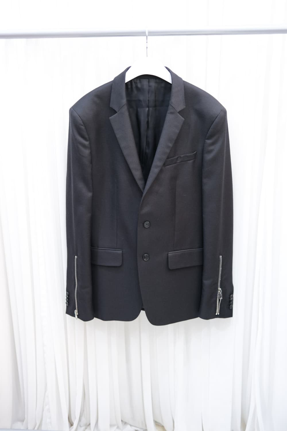 Givenchy 상품이미지1